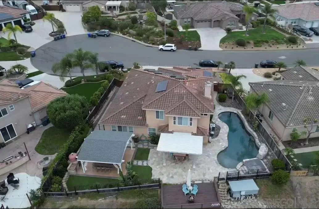 https://cdn.realtyfeed.com/cdn/127/260022795/2f8294f533305e3add236c00d3f65e6e.webp