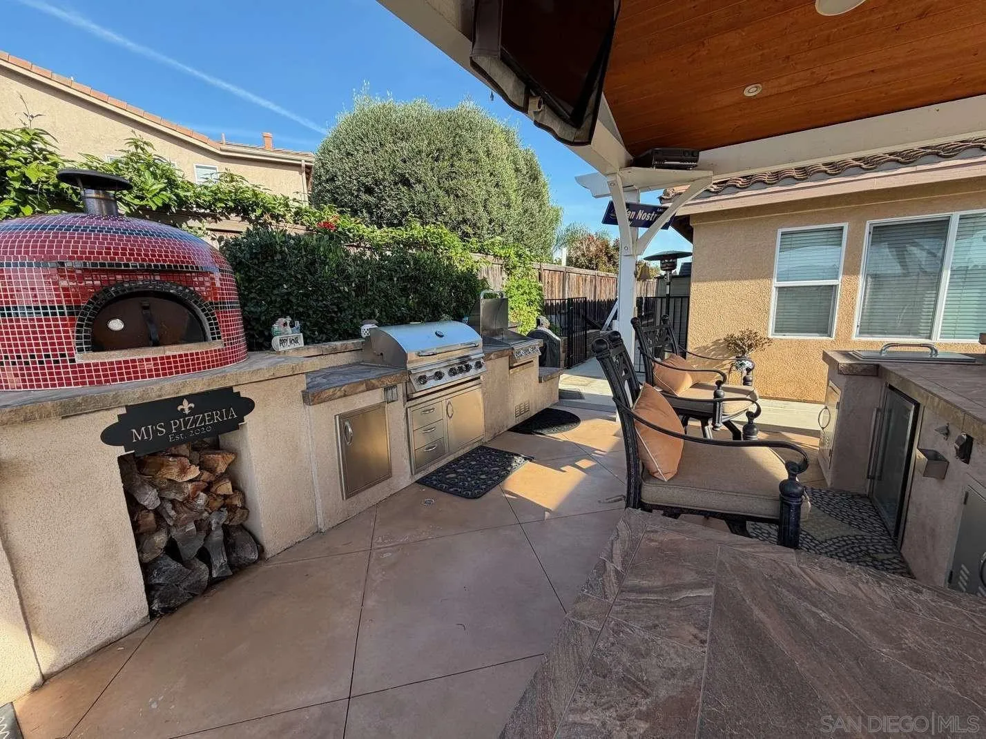 https://cdn.realtyfeed.com/cdn/127/260022795/7f81e4c831d195ed3999570bd5739a02.webp