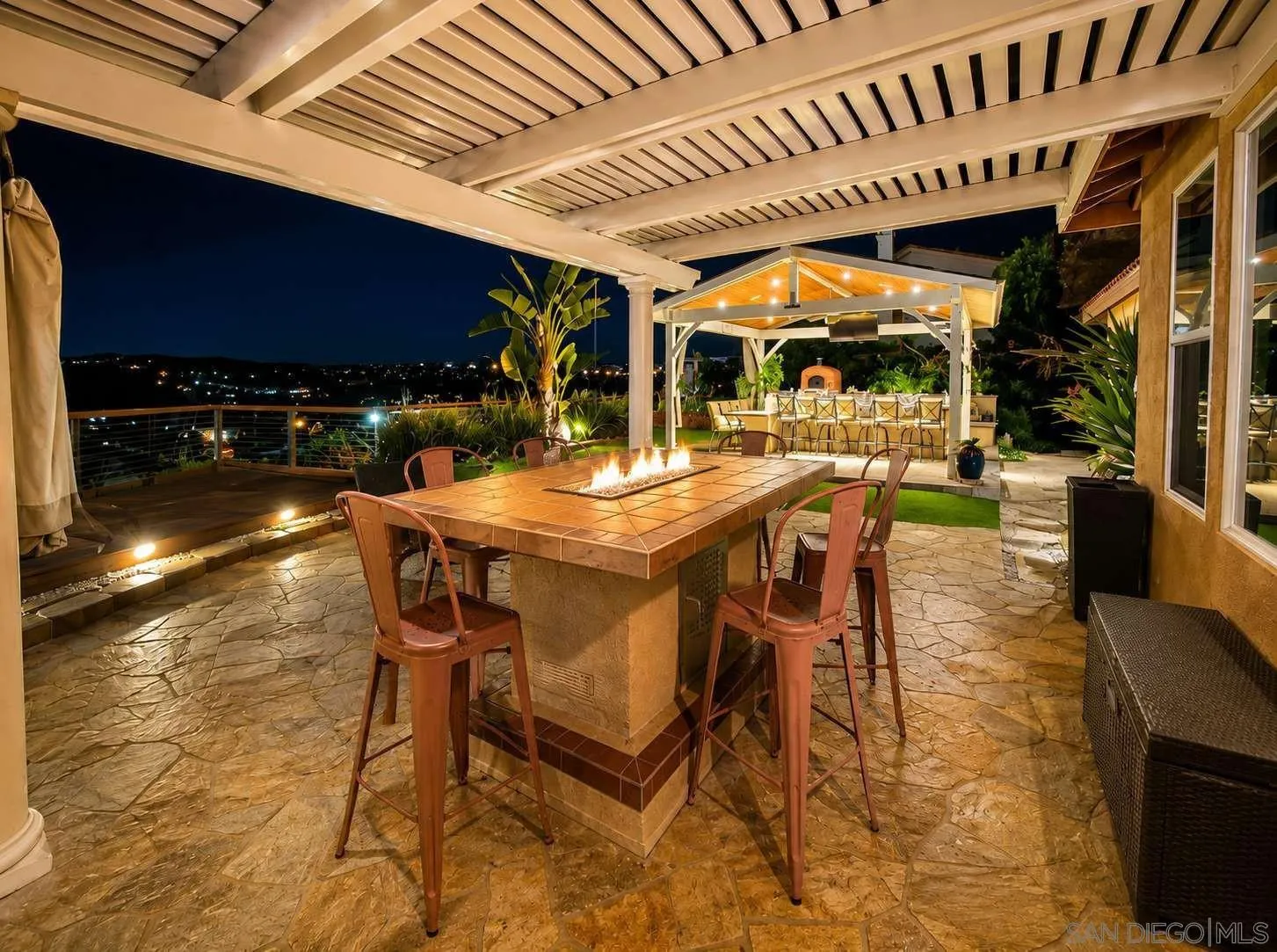 https://cdn.realtyfeed.com/cdn/127/260022795/9e081d11b7bf0ed9926a8e8222581d24.webp