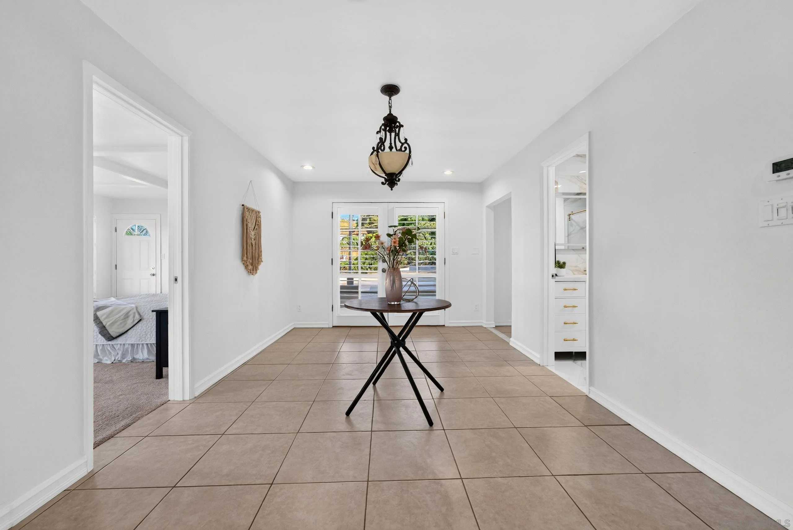 https://cdn.realtyfeed.com/cdn/127/260022796/689e88a340f0d558693ffd2a181aa535.webp