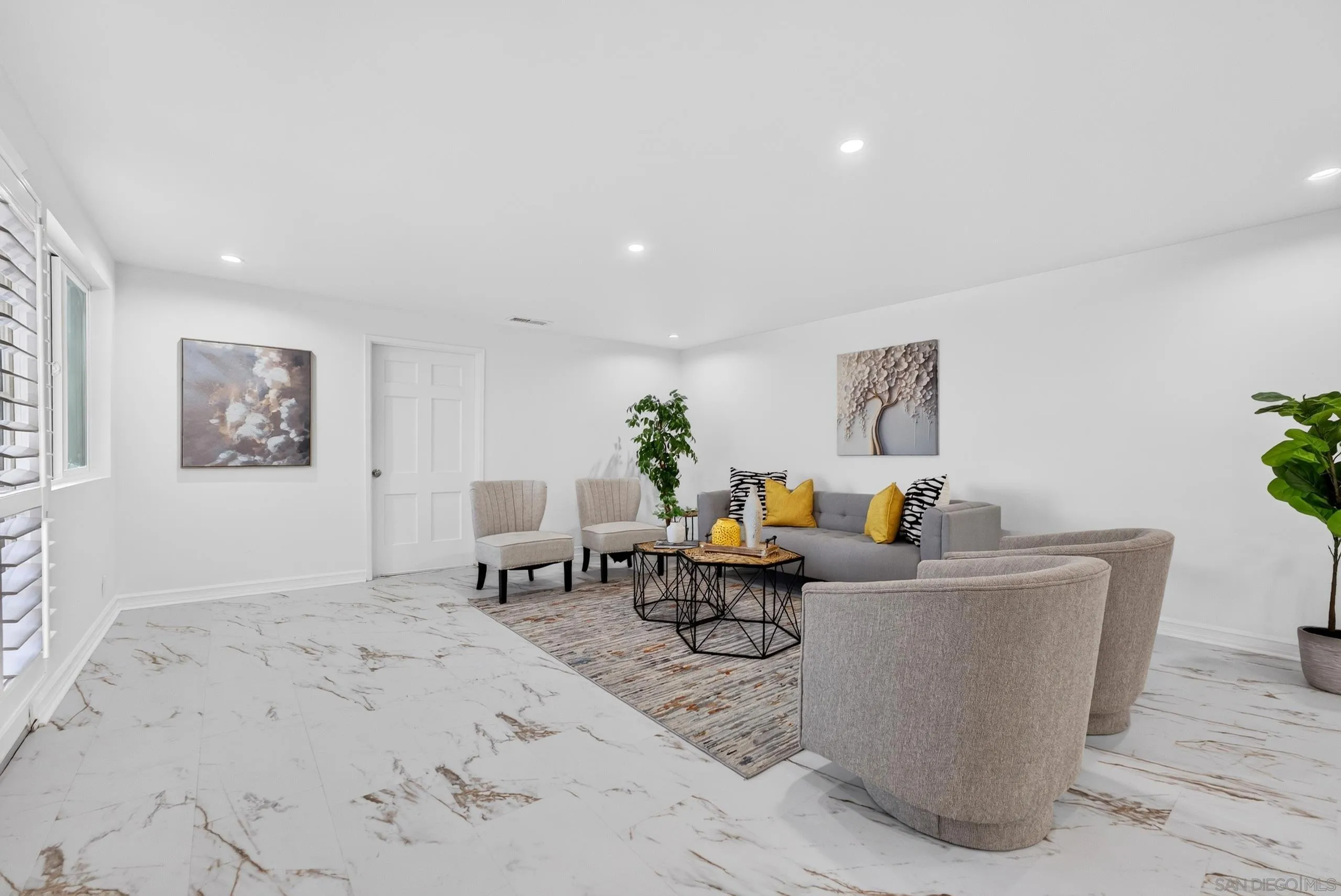 https://cdn.realtyfeed.com/cdn/127/260022796/e777490b96b179e52d1272995a8d6c60.webp