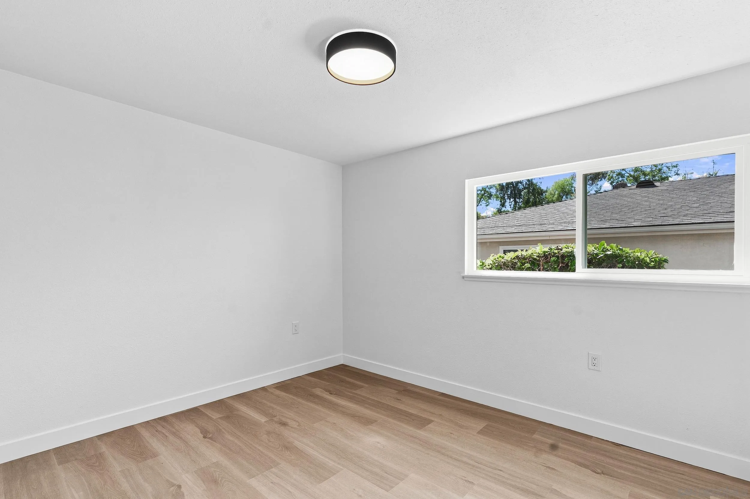 https://cdn.realtyfeed.com/cdn/127/260022804/87c329ed7436a3821e520b7a3f4ef6cc.webp