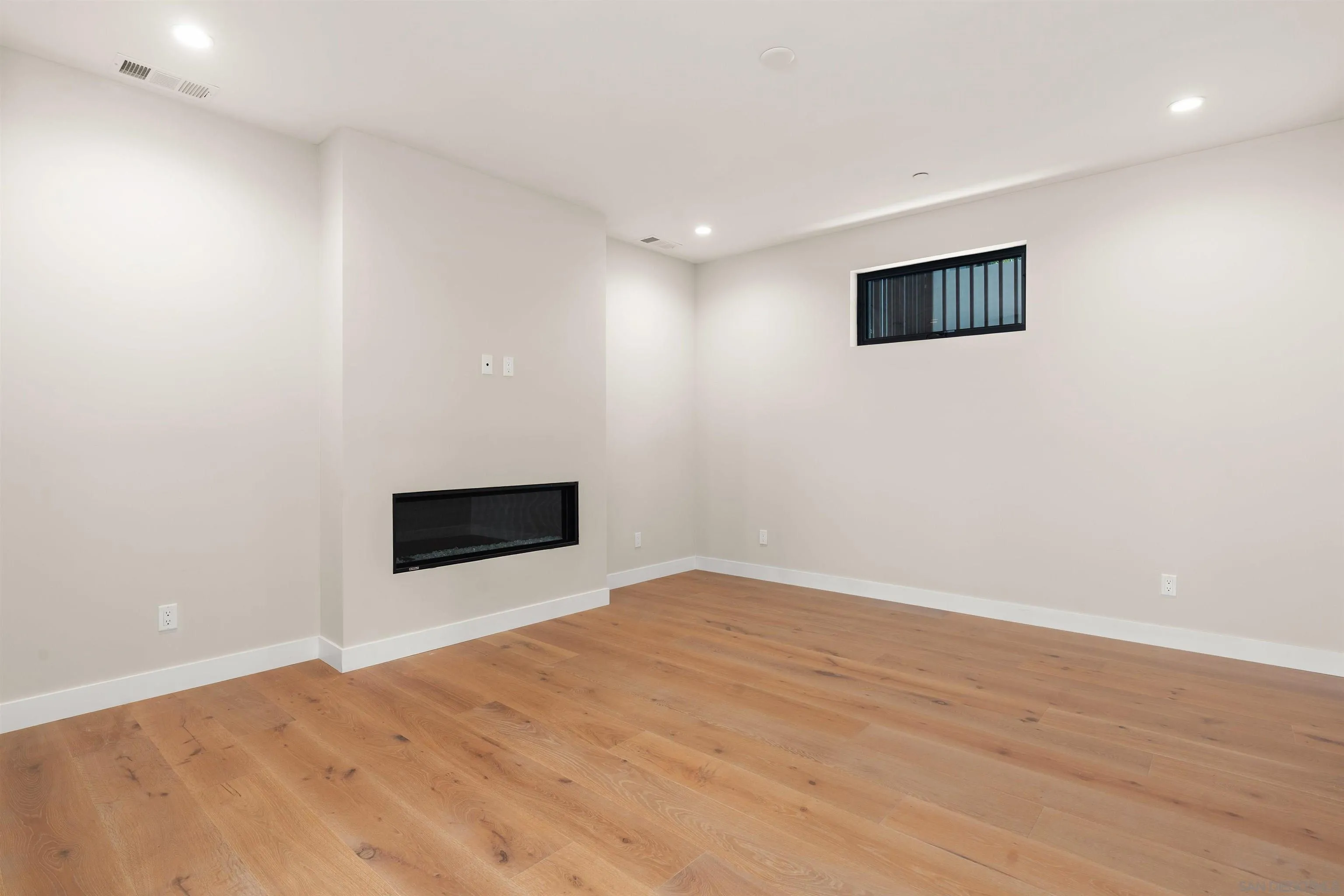 4643 Corondao Avenue, San Diego, CA 92107 - Photo 5 of 73, San Diego, CA