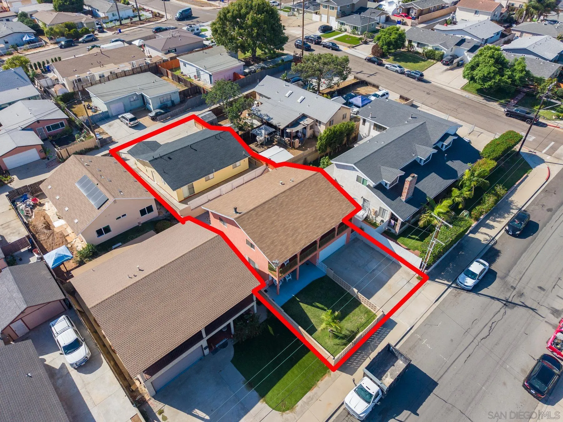 https://cdn.realtyfeed.com/cdn/127/260022807/1a012da92e238d8cce01f8e4f99890a1.webp
