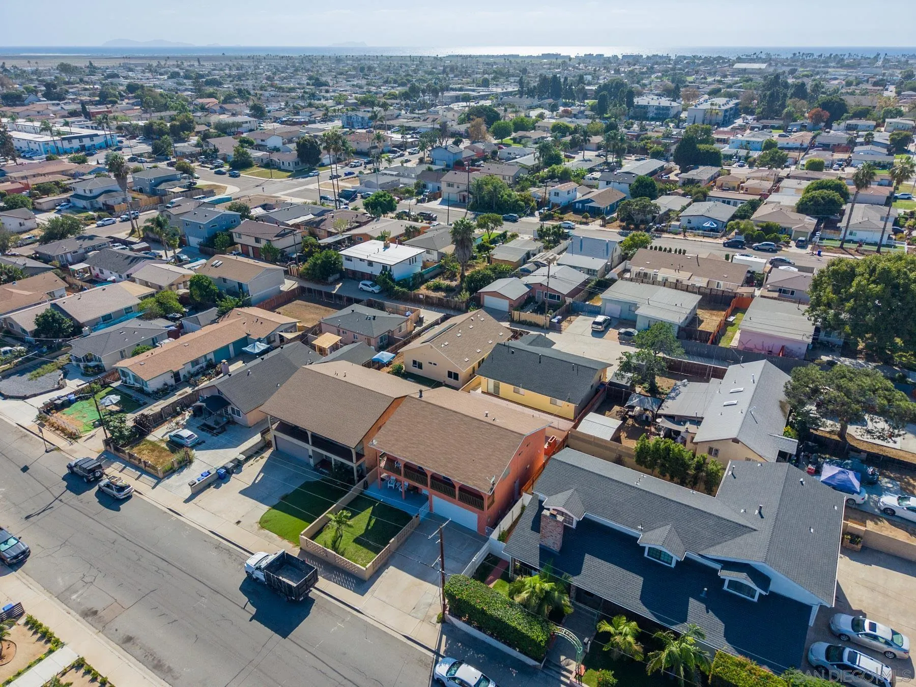 https://cdn.realtyfeed.com/cdn/127/260022807/6bb4ba8c641814d0ce48c0f8c58b83e5.webp