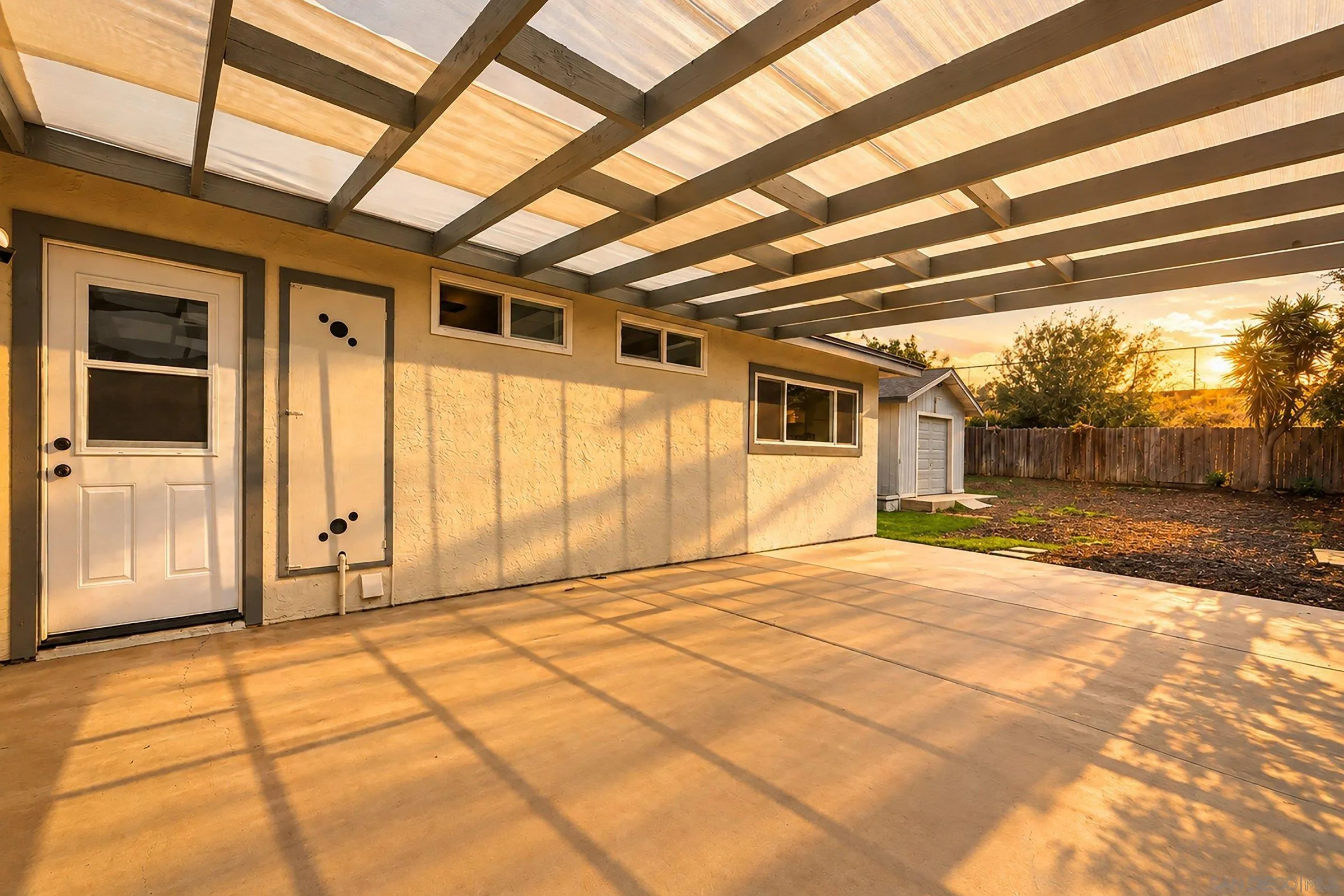 https://cdn.realtyfeed.com/cdn/127/260022811/dde5196764d916710451d2de9442558a.webp