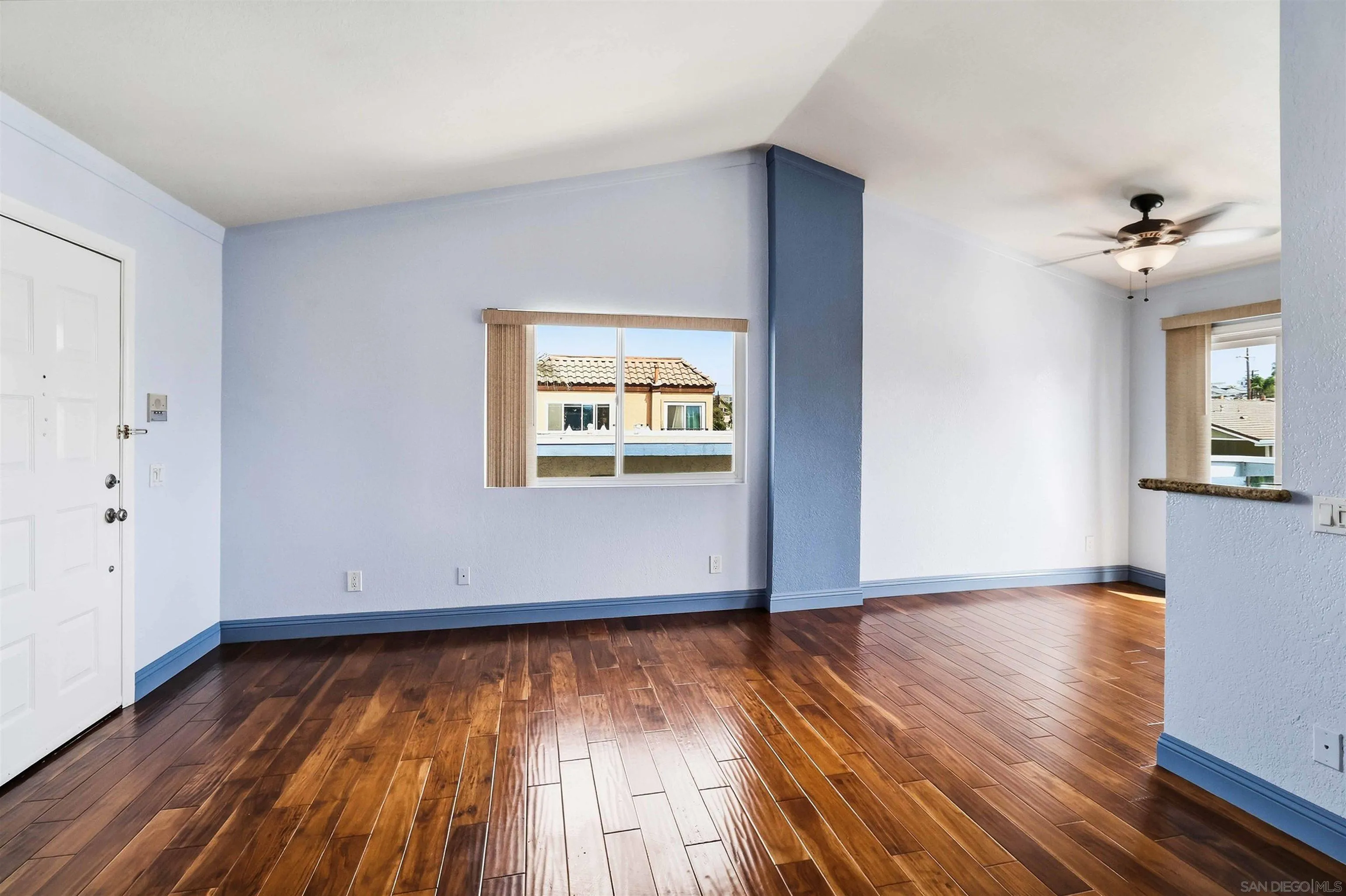 https://cdn.realtyfeed.com/cdn/127/260022813/546d2614641cc8b2a7c69de151eabc0b.webp