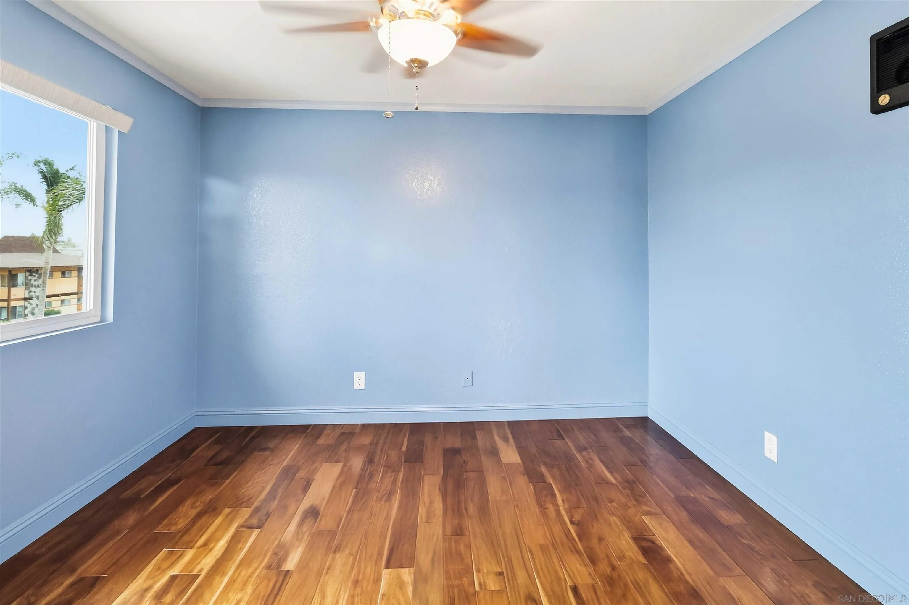 https://cdn.realtyfeed.com/cdn/127/260022813/b804bc89b26f67b7d9c1038f3d562e7a.webp