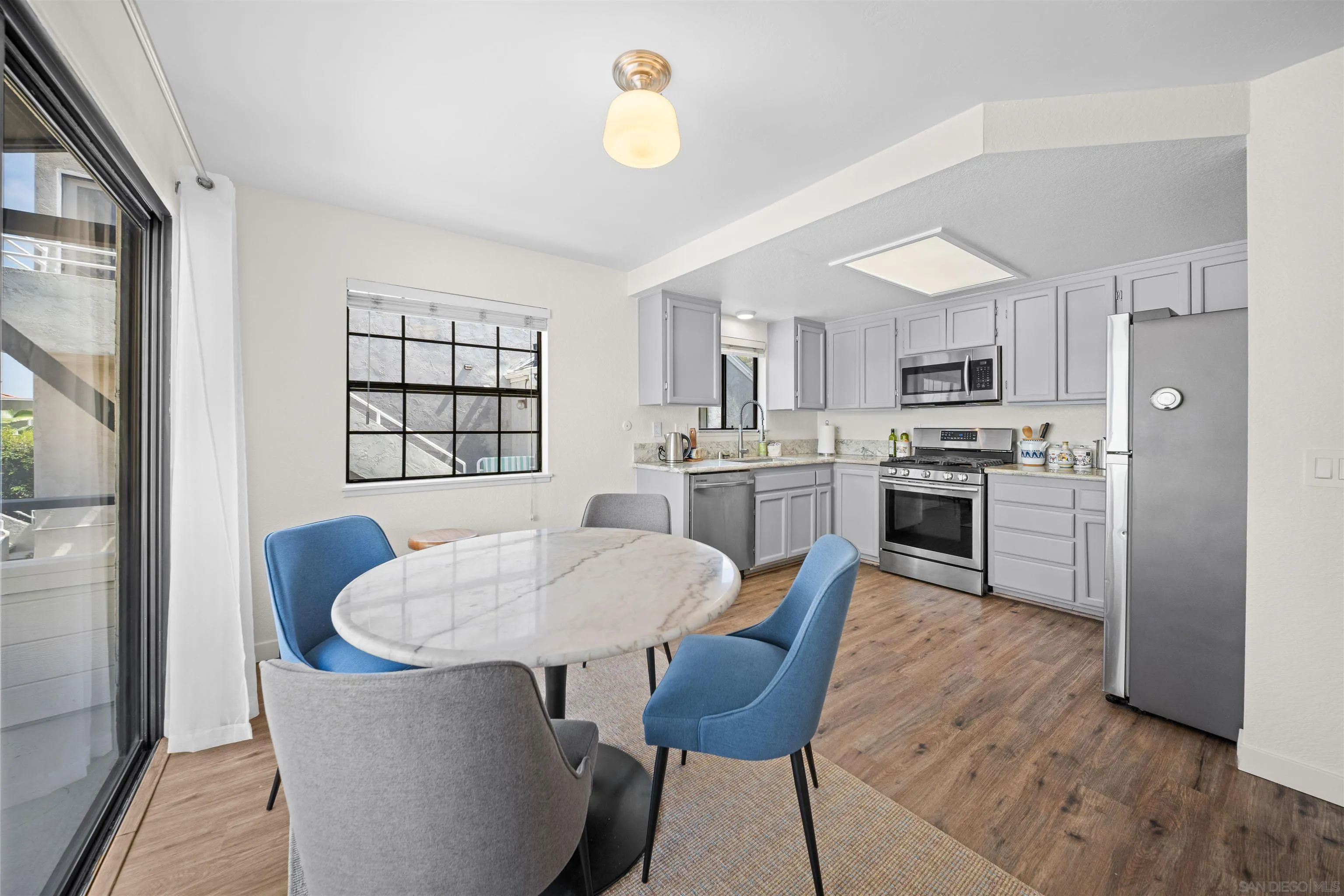 https://cdn.realtyfeed.com/cdn/127/260022816/2c1018a37aa40ddcf1c87e9f80de042d.webp