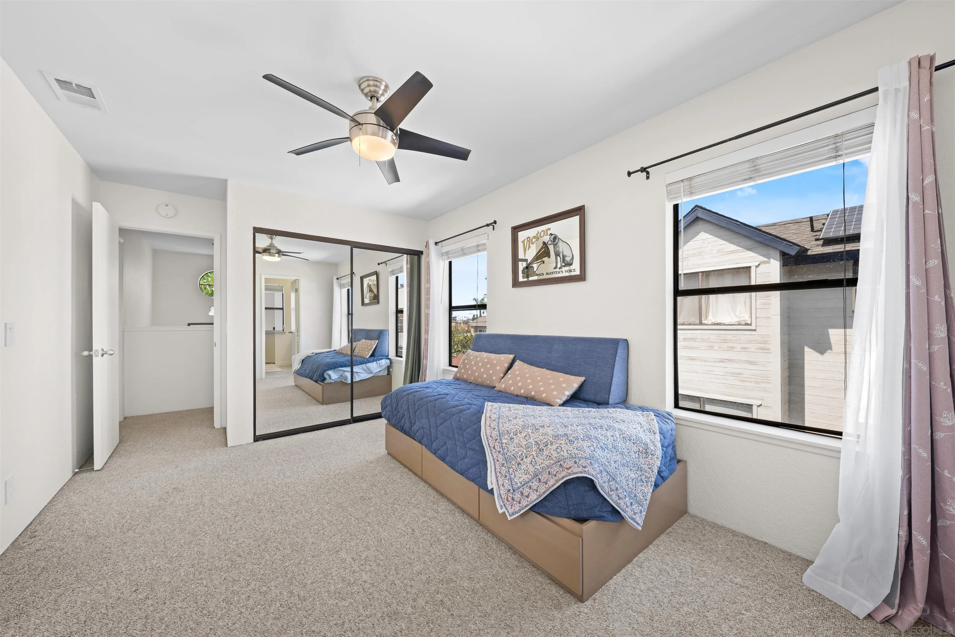 https://cdn.realtyfeed.com/cdn/127/260022816/30ffafa995dd45e7a5ce0f36ceb71089.webp