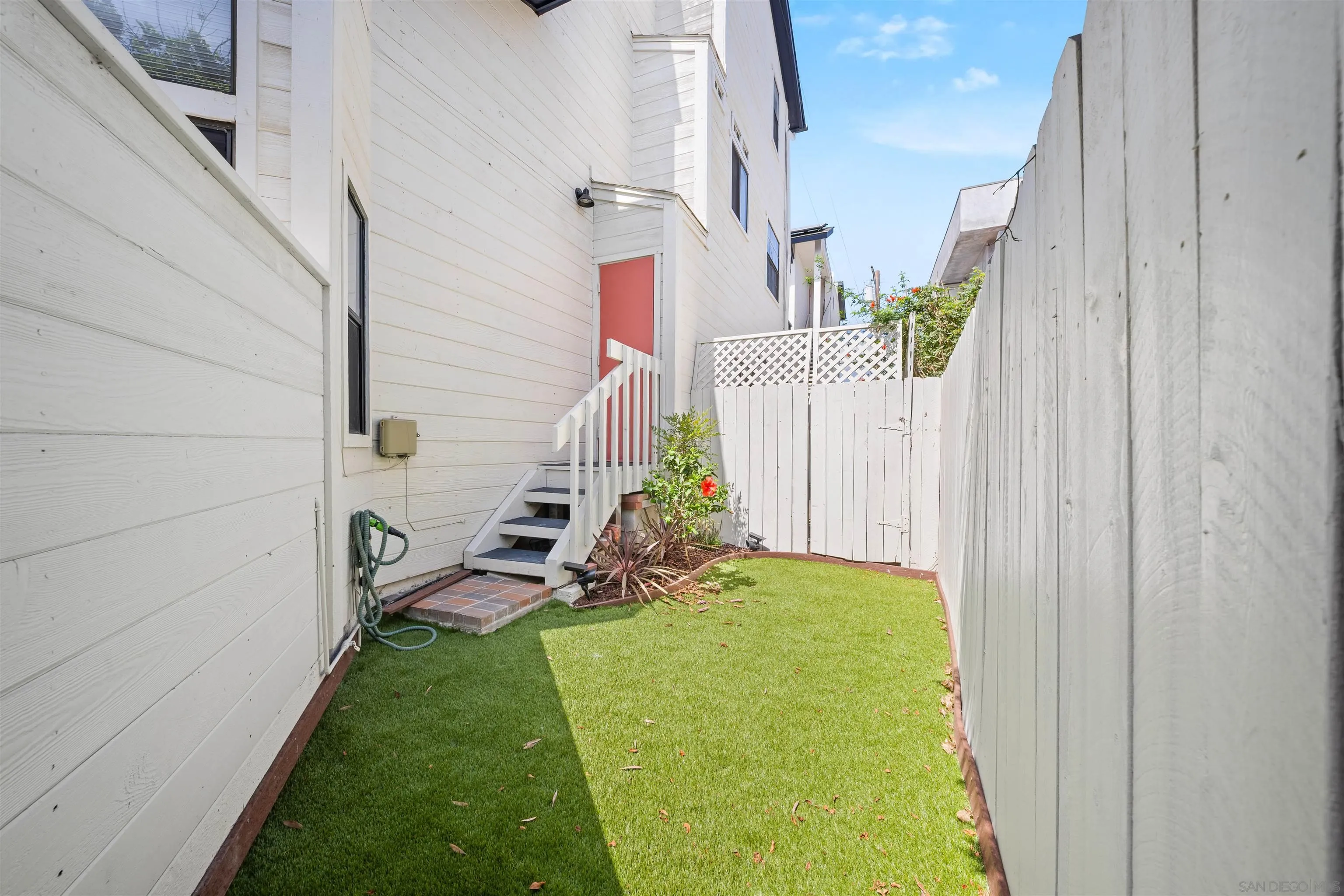 https://cdn.realtyfeed.com/cdn/127/260022816/59b03f88e8cc38cc135b617b442ac70c.webp