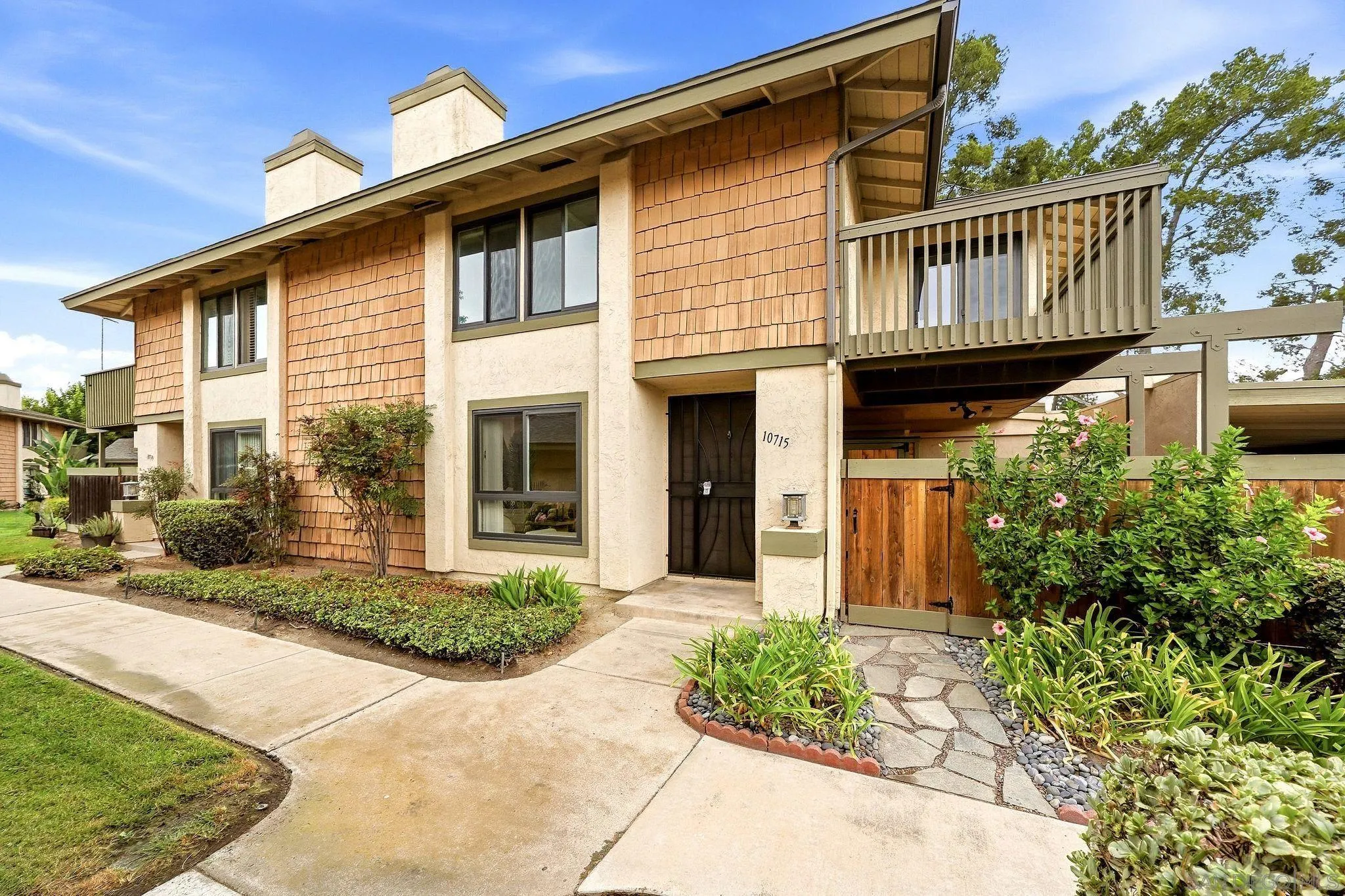 https://cdn.realtyfeed.com/cdn/127/260022817/a8afdc034194eec2bcc80967e716a60a.webp