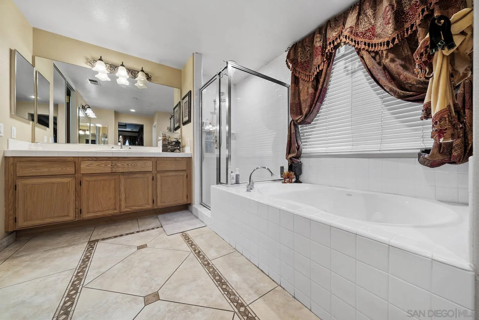 https://cdn.realtyfeed.com/cdn/127/260022818/6bdccddef10e8bfa5bd2c434f157e9fe.webp