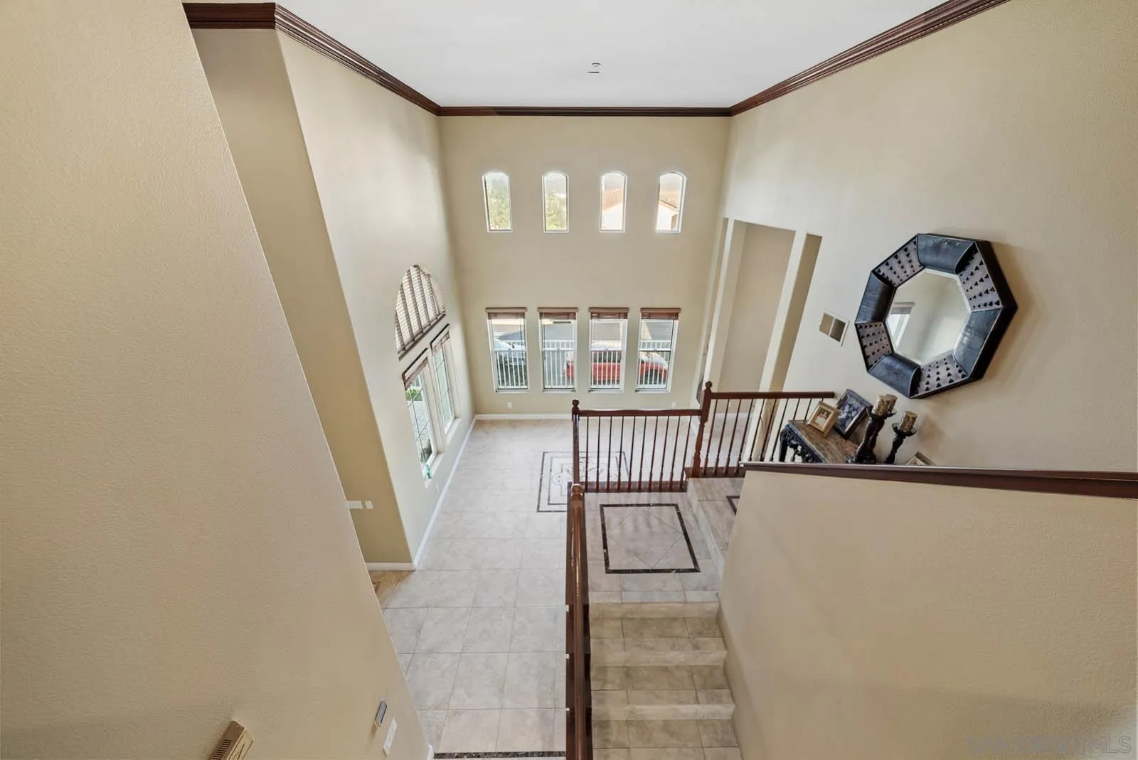 https://cdn.realtyfeed.com/cdn/127/260022818/9c8a873b8476793345e47590bb975cbe.webp