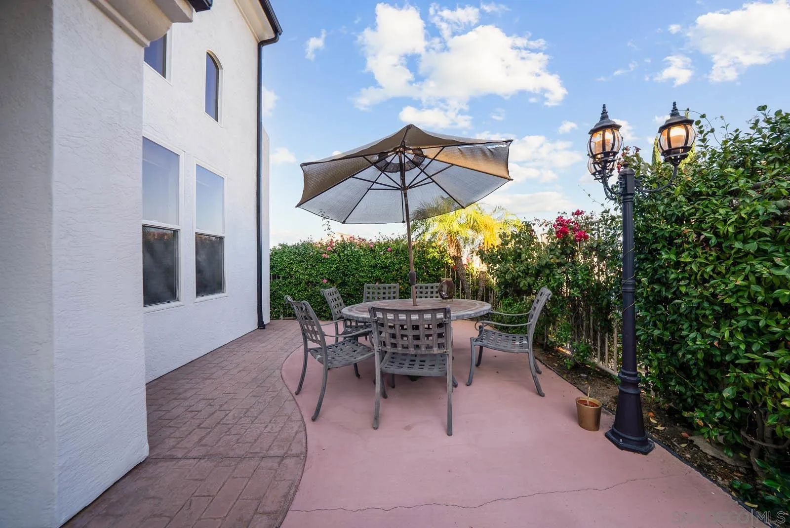 https://cdn.realtyfeed.com/cdn/127/260022818/eb87e5a9ec31b3ef9737ae367ae75742.webp