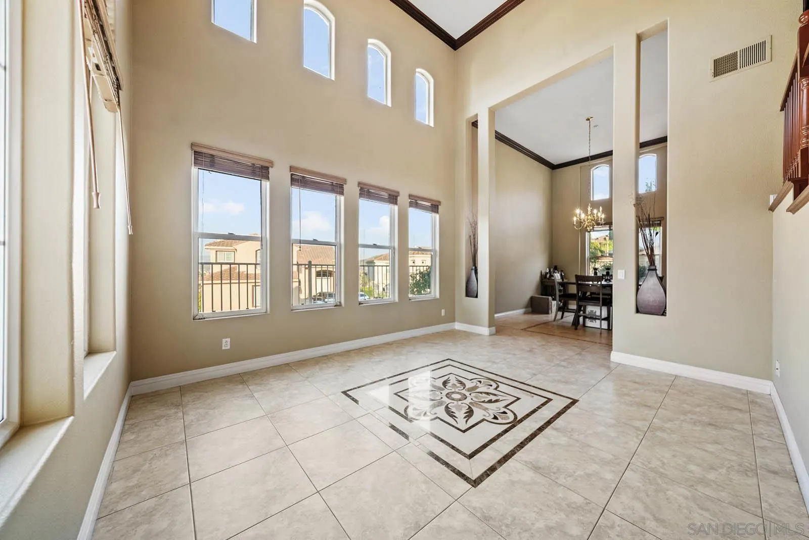 https://cdn.realtyfeed.com/cdn/127/260022818/f448b6ff6c332cc92a52698fc0dd6444.webp
