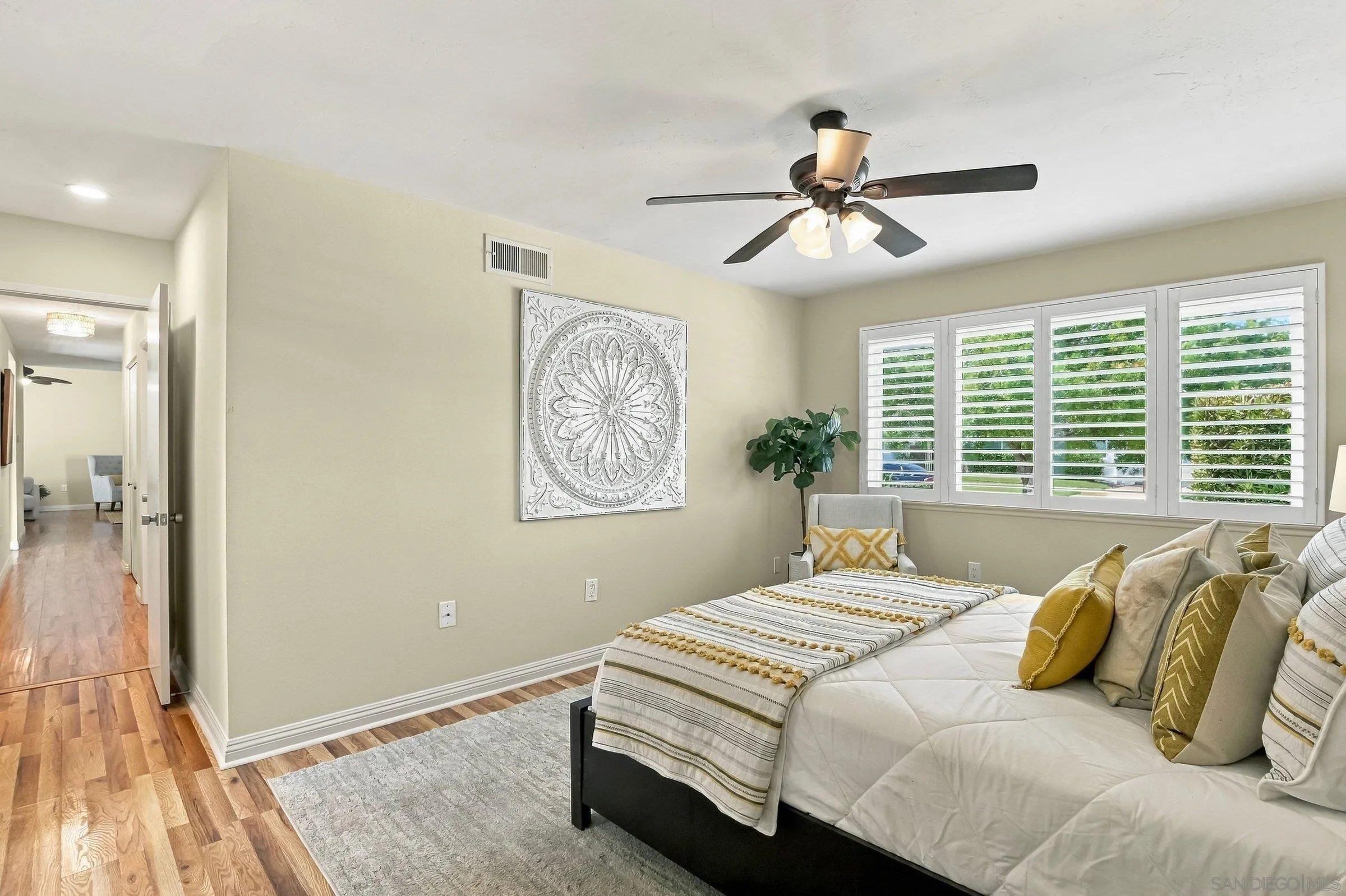 https://cdn.realtyfeed.com/cdn/127/260022822/2cdc95208a6493c535144152c0d90430.webp
