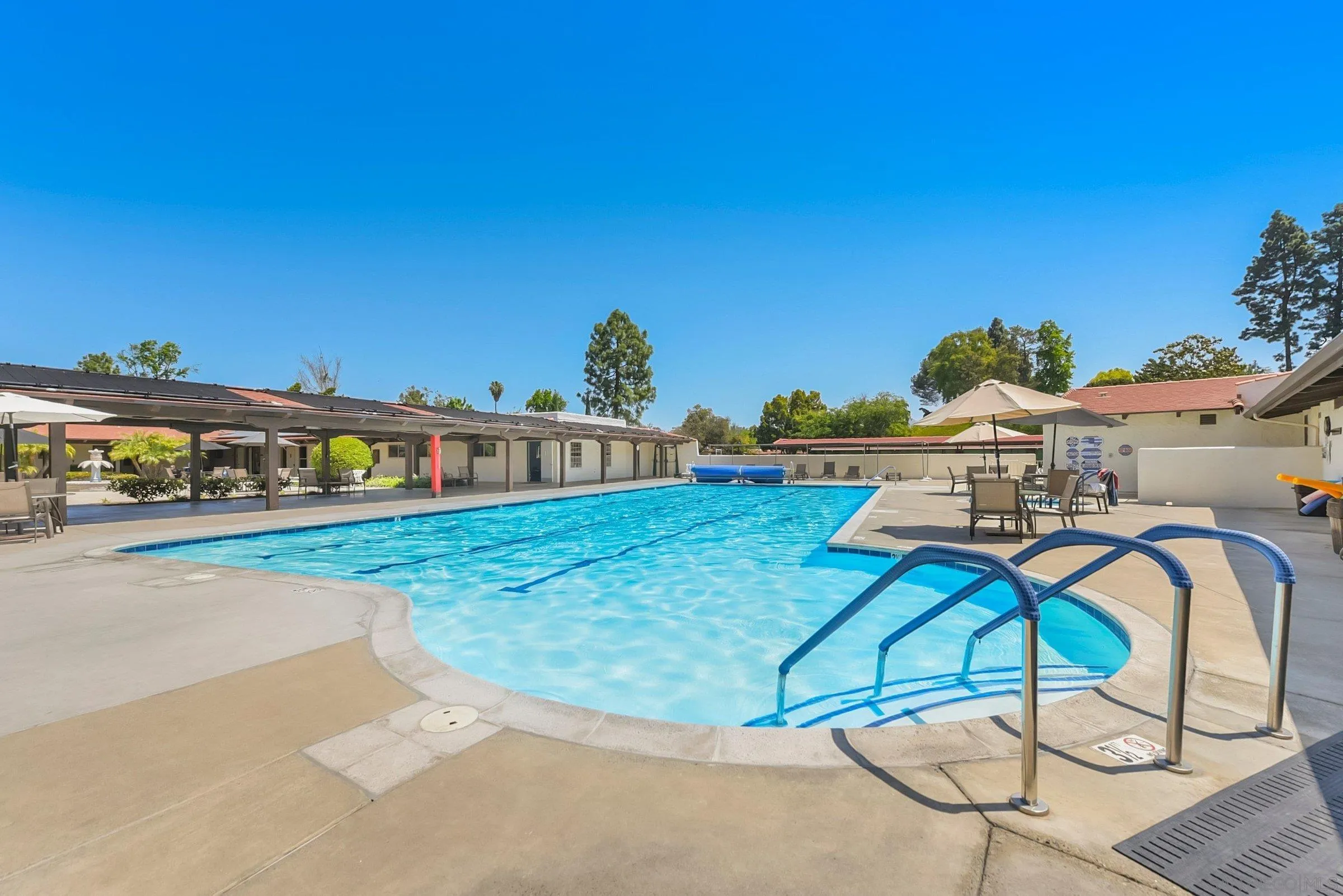 https://cdn.realtyfeed.com/cdn/127/260022822/8c3a9499dc8d56c06667596689eeeb13.webp