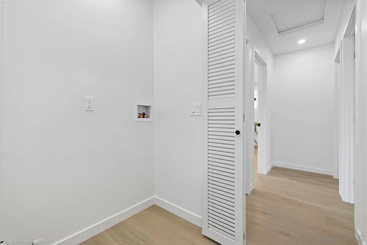 https://cdn.realtyfeed.com/cdn/127/260022828/075ab13f255e962cfb1e2f191b974d88.webp