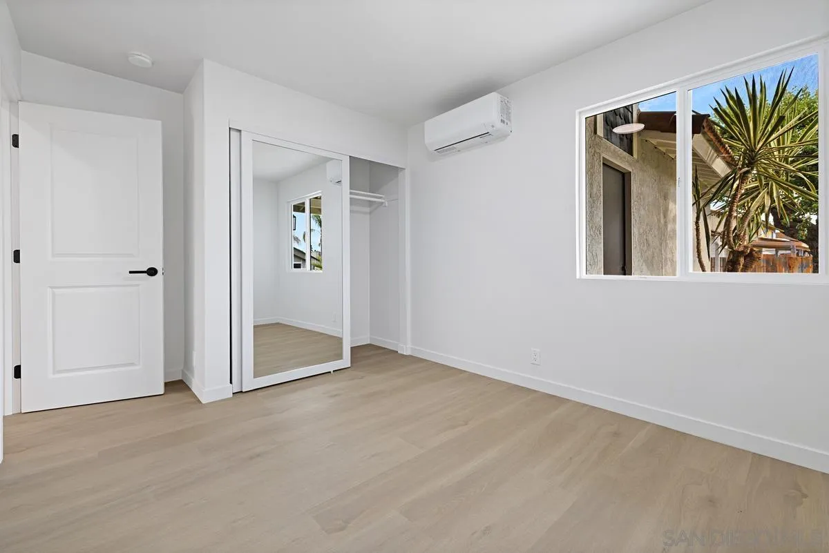 https://cdn.realtyfeed.com/cdn/127/260022828/0f5eecb62dbf9cf070bd8f04f367abad.webp