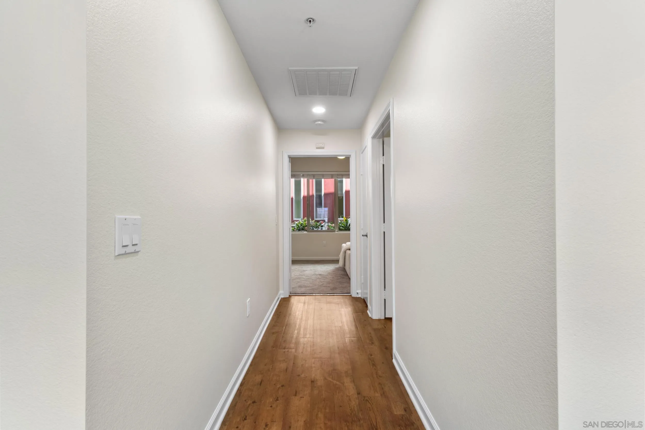 https://cdn.realtyfeed.com/cdn/127/260022829/0476e863ea557caa06b5e516b2e23ecf.webp