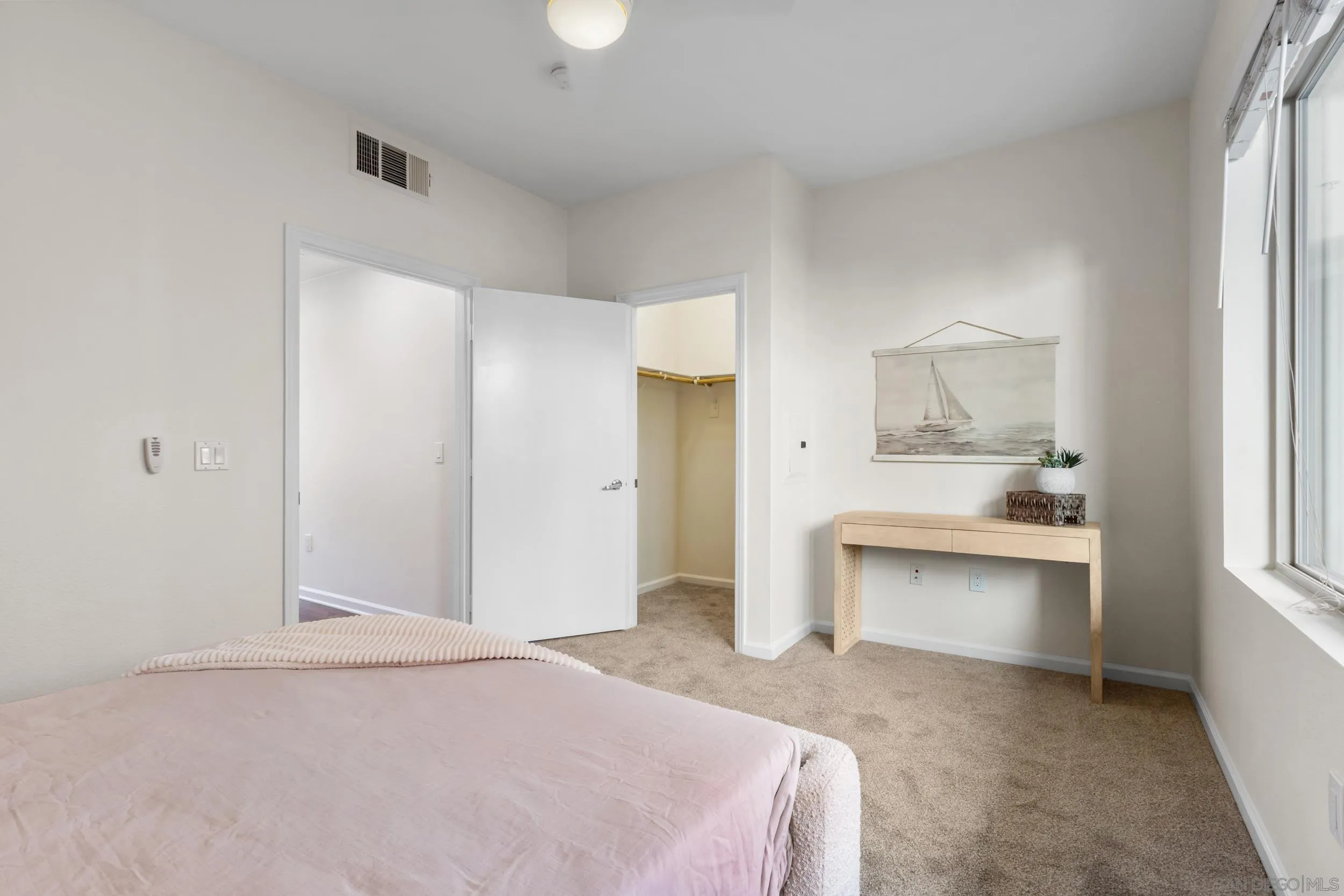 https://cdn.realtyfeed.com/cdn/127/260022829/16a7d3d5fd60fdcae0b5d8cf363f8c23.webp