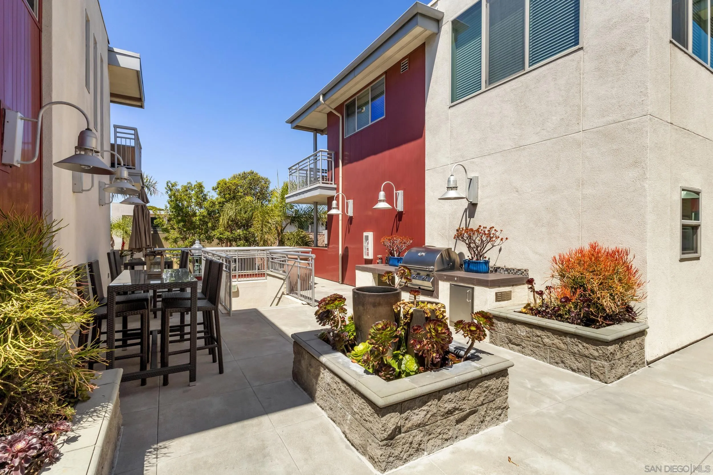 https://cdn.realtyfeed.com/cdn/127/260022829/753c9eb254713c5bb7b4d218b7fc4feb.webp