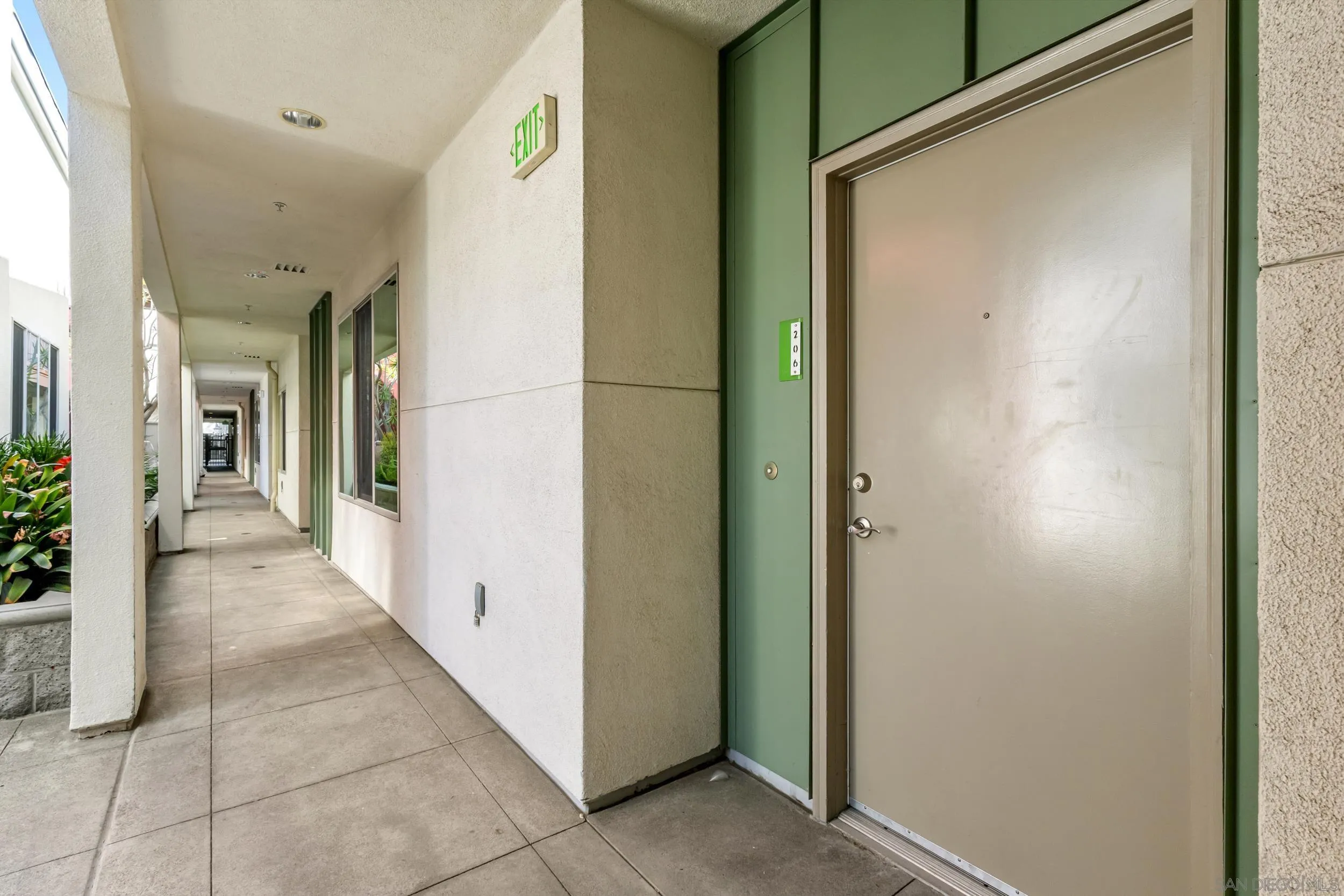 https://cdn.realtyfeed.com/cdn/127/260022829/cb9484944cf4e8c4dde2c50bfd112626.webp