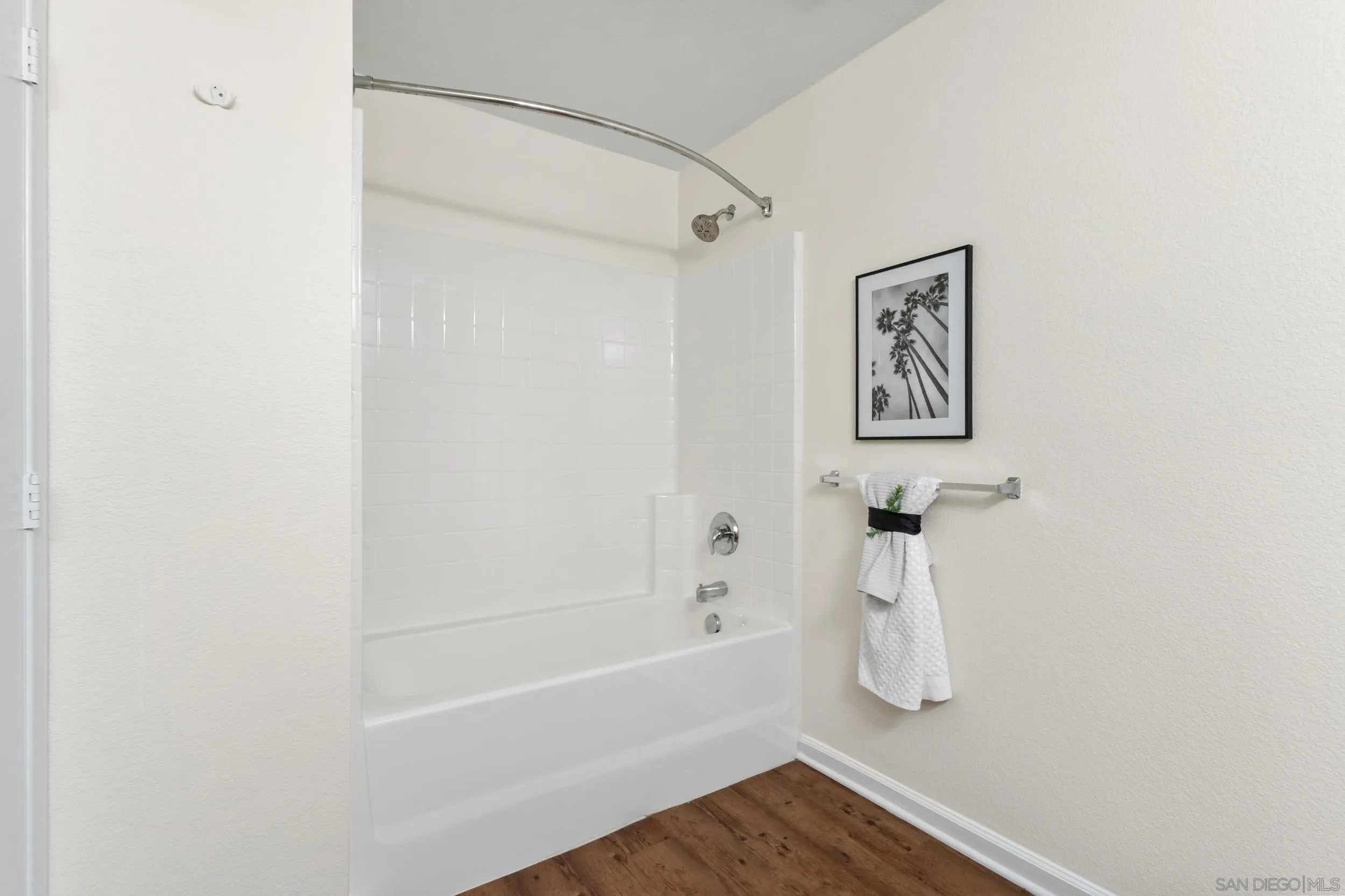 https://cdn.realtyfeed.com/cdn/127/260022829/f66c8d79283277e7aca9de309b84c9ee.webp
