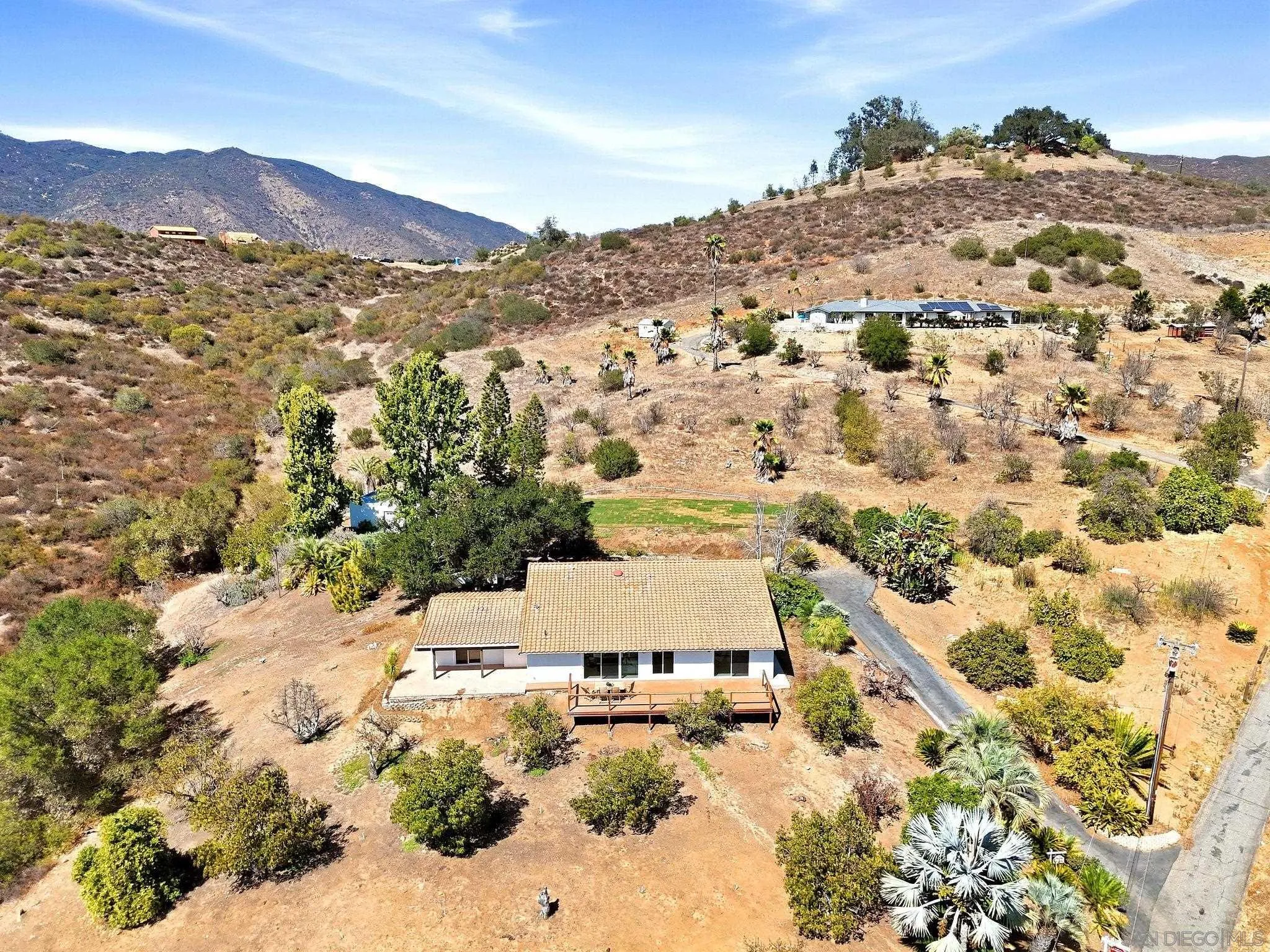 https://cdn.realtyfeed.com/cdn/127/260022830/0b2153a7c78d382e5b5508f319902f5e.webp
