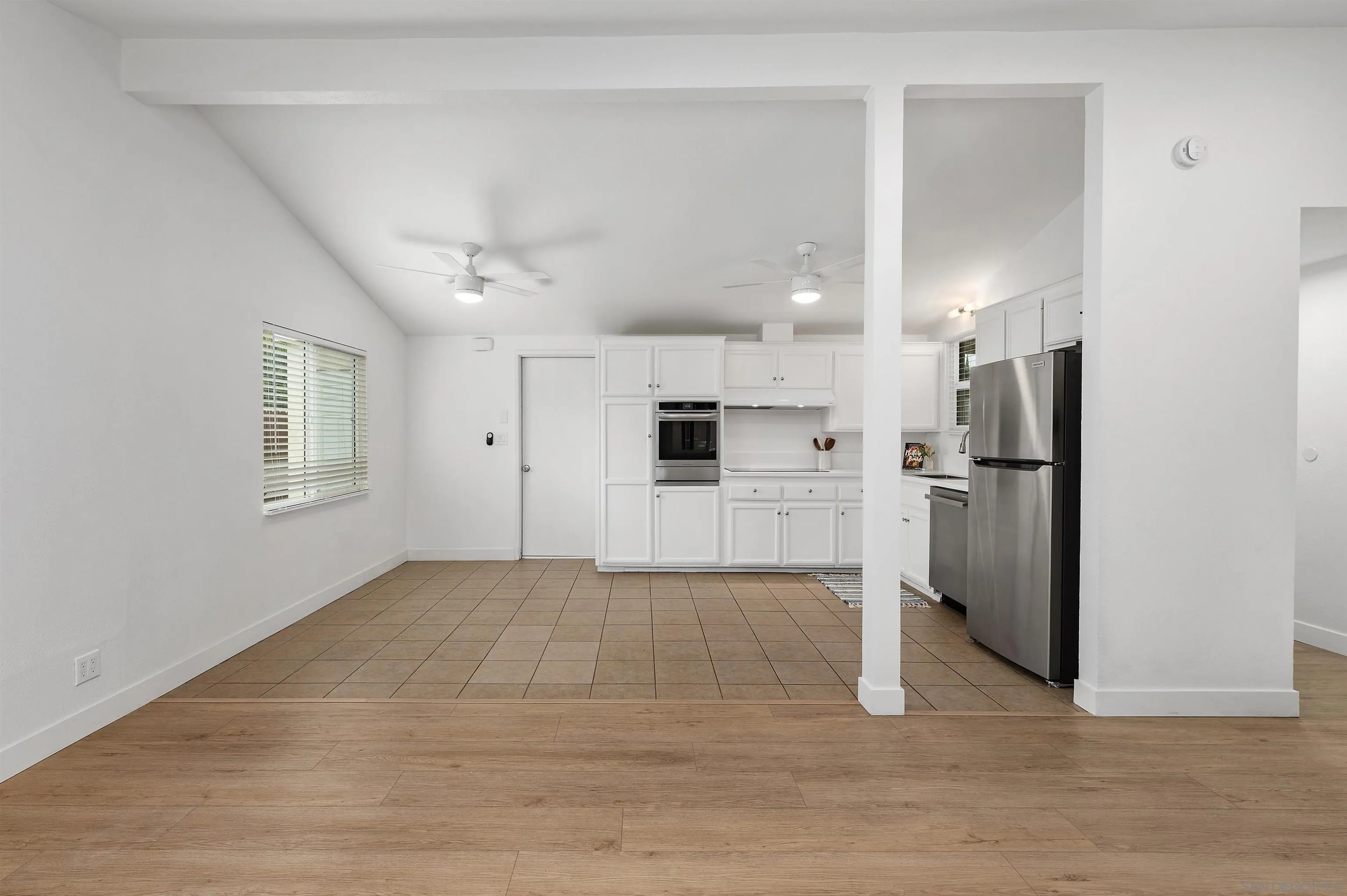 https://cdn.realtyfeed.com/cdn/127/260022833/088dfb91eb701dd8032fdd3f0976439b.webp
