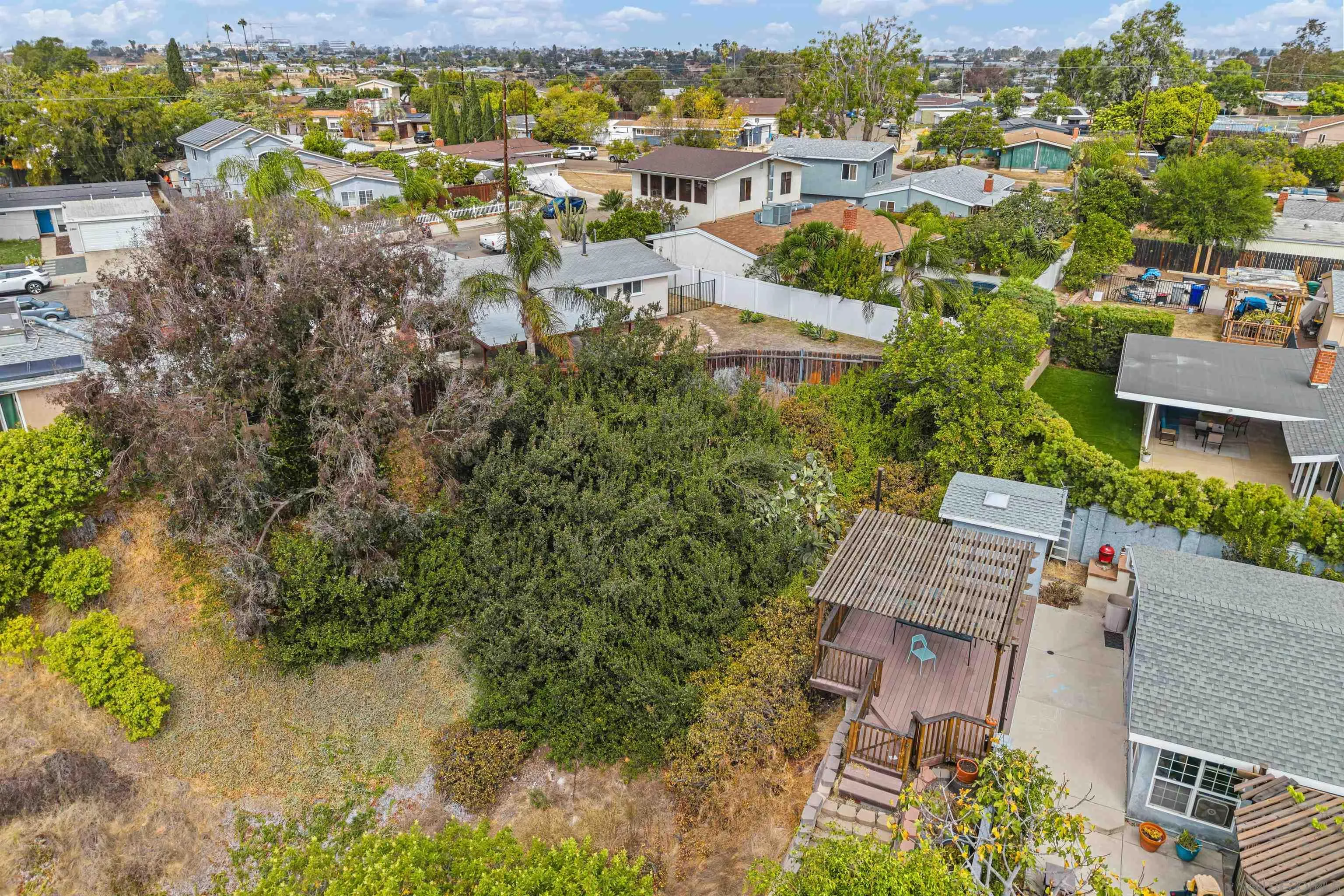 https://cdn.realtyfeed.com/cdn/127/260022833/ad934e818c129352e575964400fcd240.webp