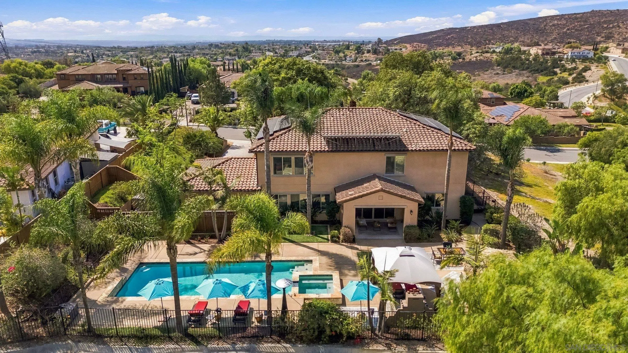 https://cdn.realtyfeed.com/cdn/127/260022835/0daa0c58b5d032c96eb55289816fb9f7.webp