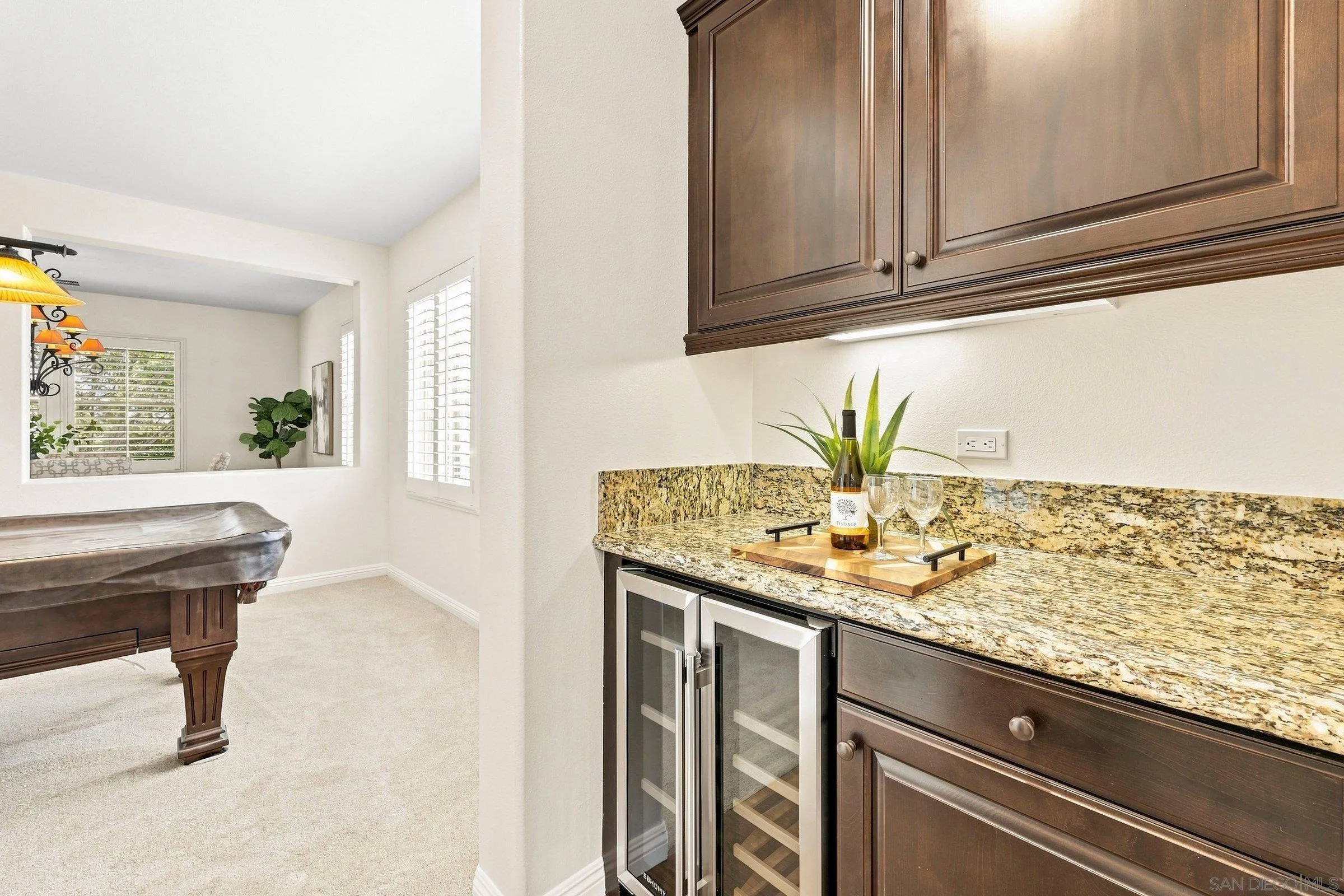 https://cdn.realtyfeed.com/cdn/127/260022835/4b10000a29e179d51ed853add527a682.webp