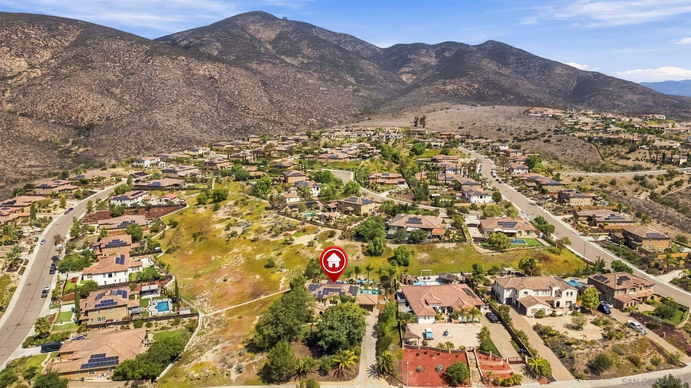 https://cdn.realtyfeed.com/cdn/127/260022835/a29f73a716be0c8542766ab795585445.webp