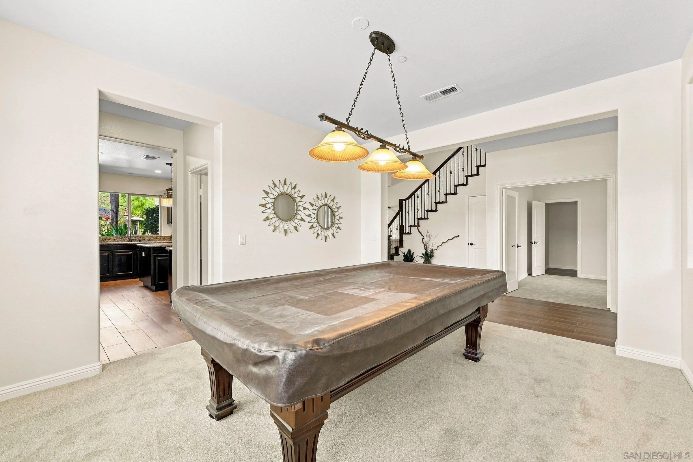 https://cdn.realtyfeed.com/cdn/127/260022835/a3882b4f54f4307e0c0d2cfa966b059e.webp