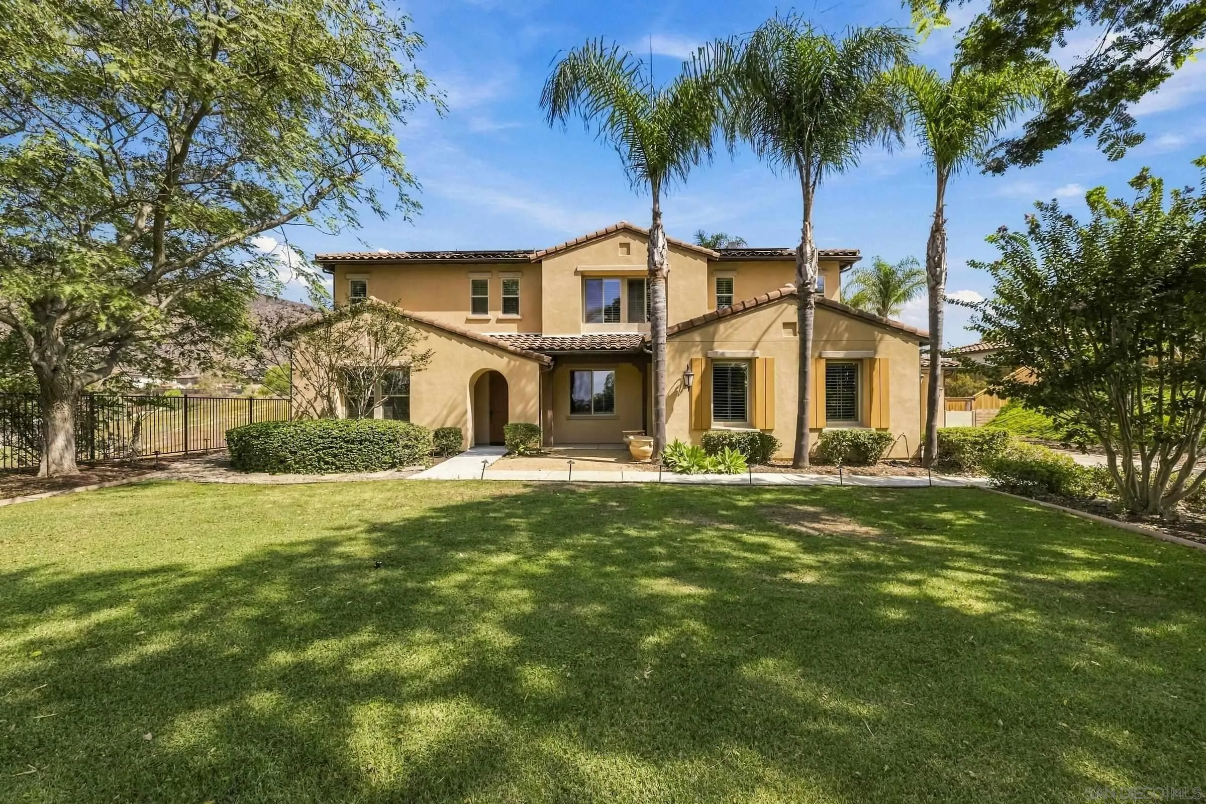 https://cdn.realtyfeed.com/cdn/127/260022835/da1d31599c7b7eb5e8724ffd37383462.webp