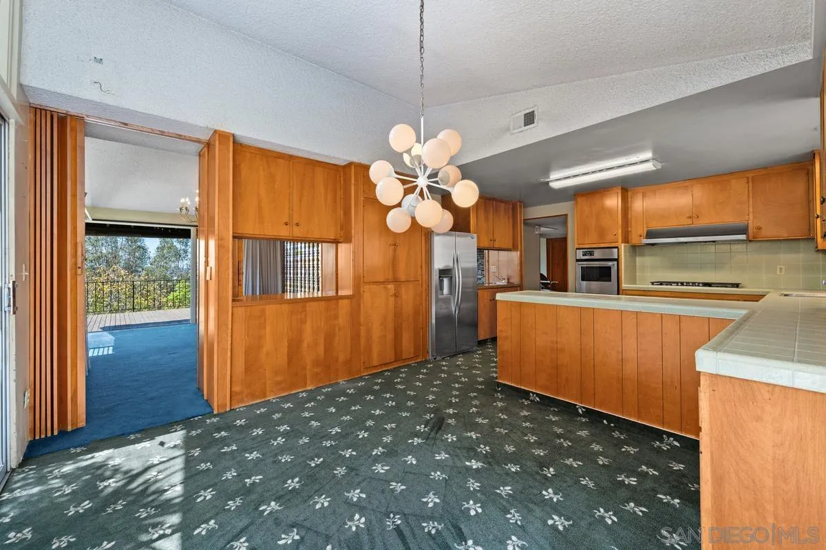 https://cdn.realtyfeed.com/cdn/127/260022837/42c3e6badf7729ab237c60cfc00a5a05.webp
