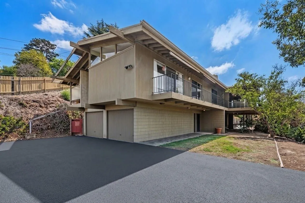 https://cdn.realtyfeed.com/cdn/127/260022837/4f958b6f3dc5fa3c620e3e7cd15fc8af.webp