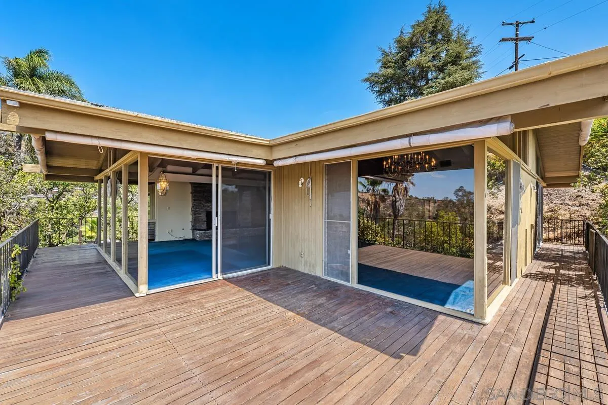 https://cdn.realtyfeed.com/cdn/127/260022837/e2d0e7b1357d475430f6bc81d2dc736f.webp