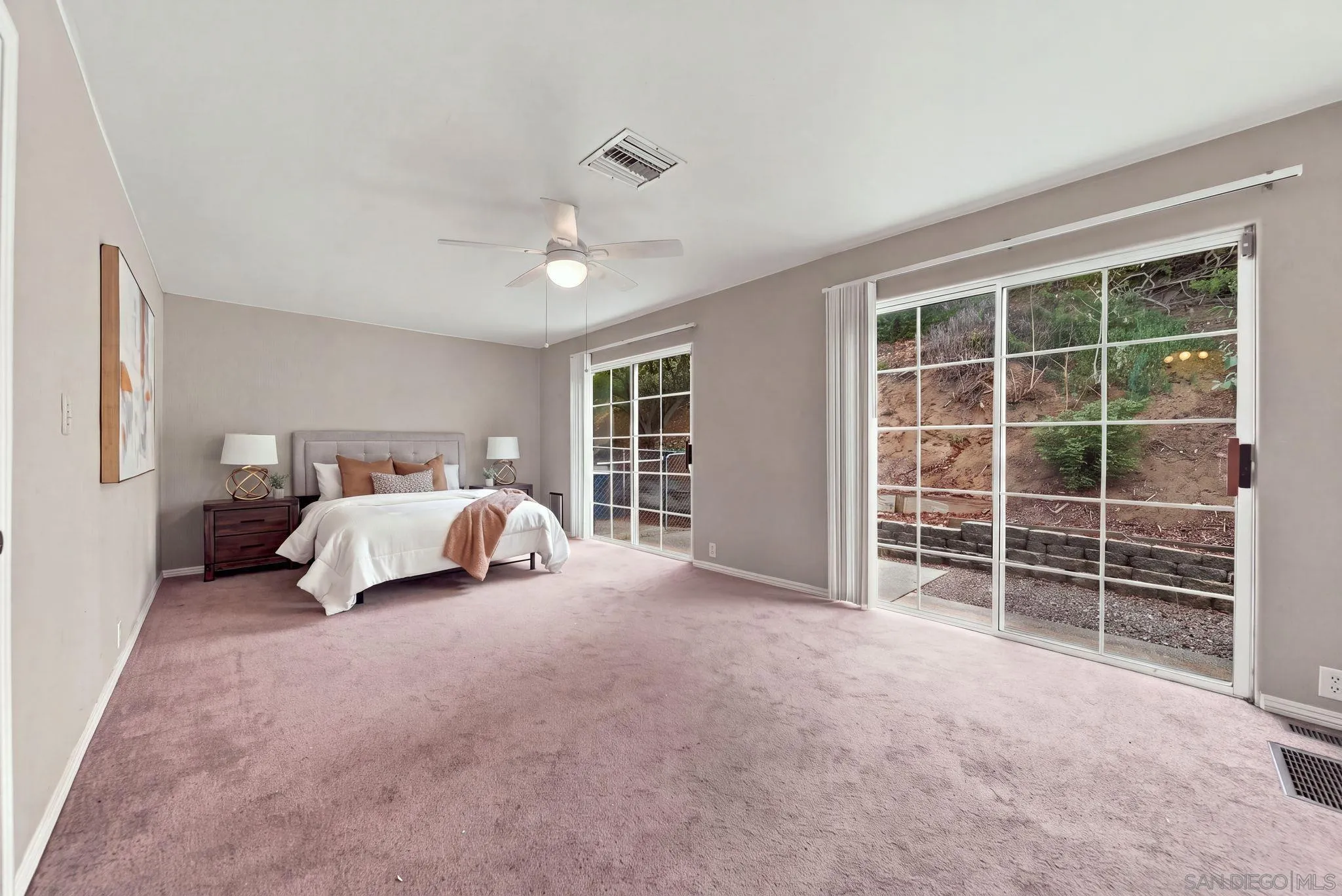 https://cdn.realtyfeed.com/cdn/127/260022840/16d0aac5ab7f29f603e26860f7c553eb.webp