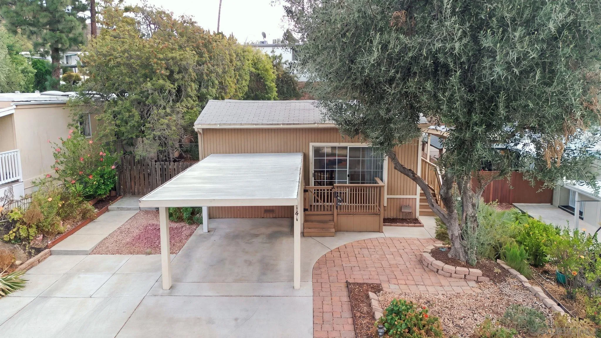 https://cdn.realtyfeed.com/cdn/127/260022840/6cc0a5709af9a4f2a7afc453cbc7abfc.webp