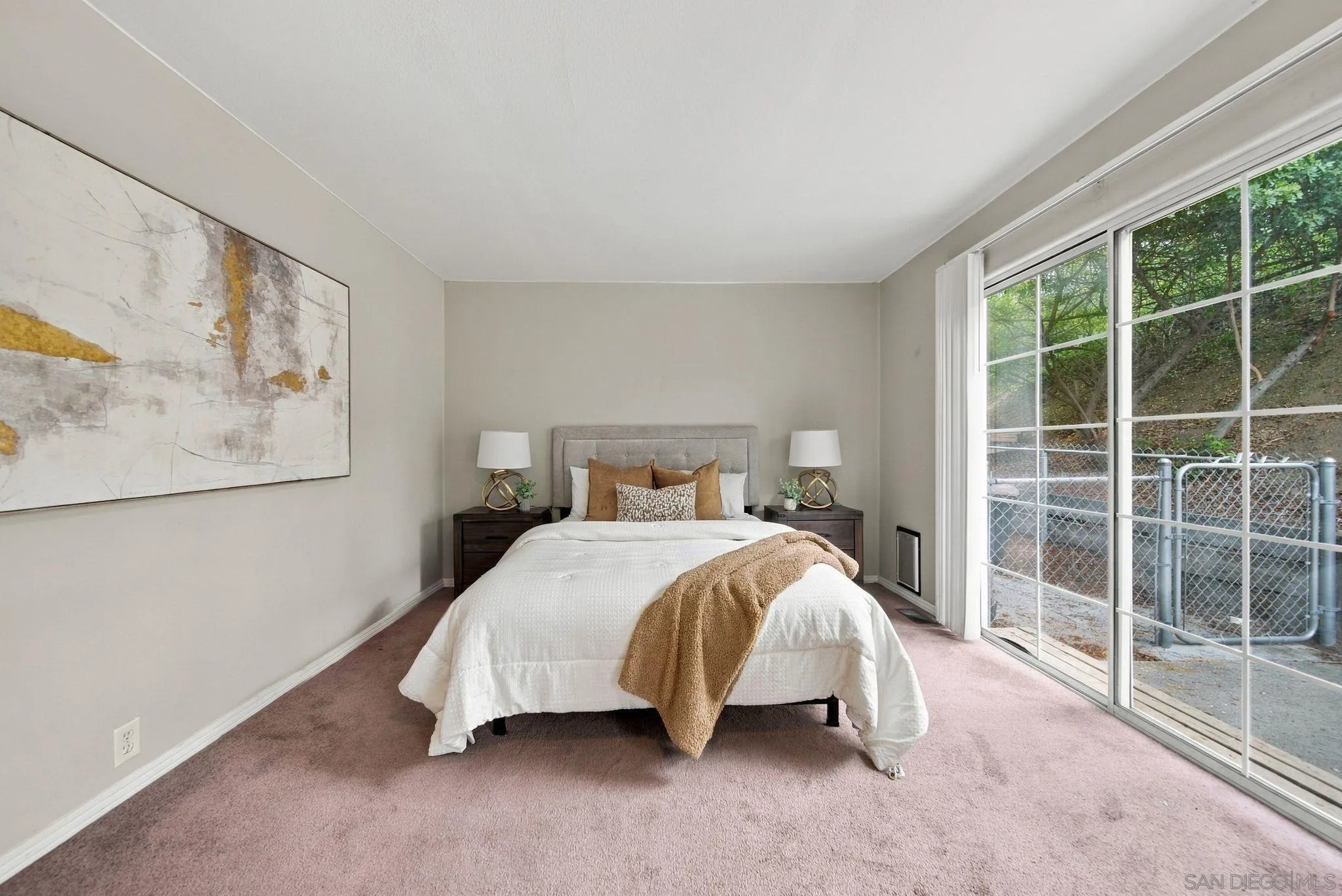 https://cdn.realtyfeed.com/cdn/127/260022840/f30127b40040650fd059e216dacf699b.webp