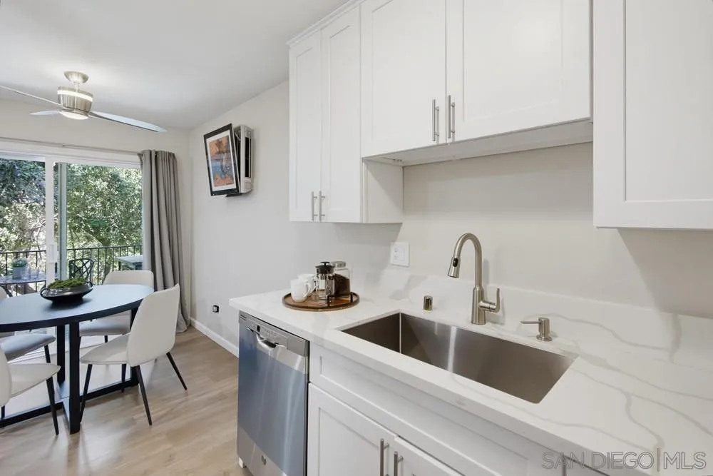 https://cdn.realtyfeed.com/cdn/127/260022841/584d868c9502c0feaf803f283717afe6.webp