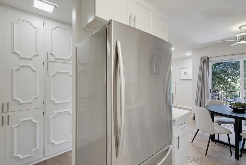 https://cdn.realtyfeed.com/cdn/127/260022841/5fa4a5dc9823937432200188b1b87ce3.webp