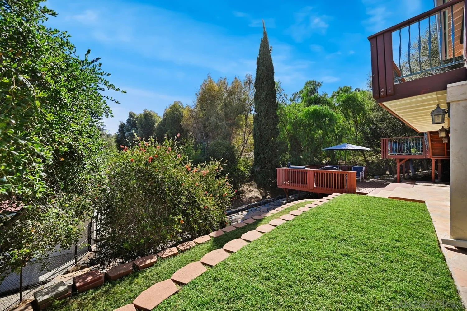 https://cdn.realtyfeed.com/cdn/127/260022843/dcdaf90ca7f17e3a7a6c66f86cdf97eb.webp