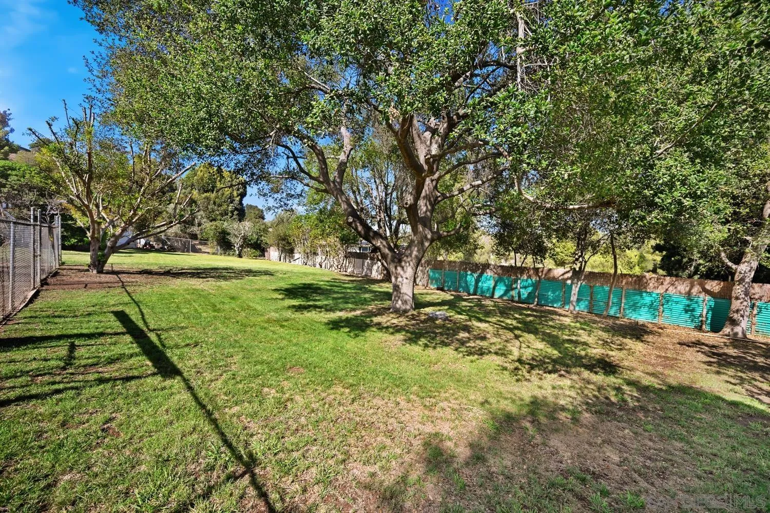 https://cdn.realtyfeed.com/cdn/127/260022843/e15134191a33c7277bc5f3ee4286f415.webp