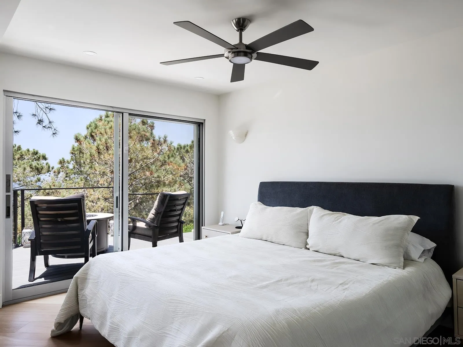 https://cdn.realtyfeed.com/cdn/127/260022846/aeb398bcf2ec4877816f3b6f9128f04d.webp