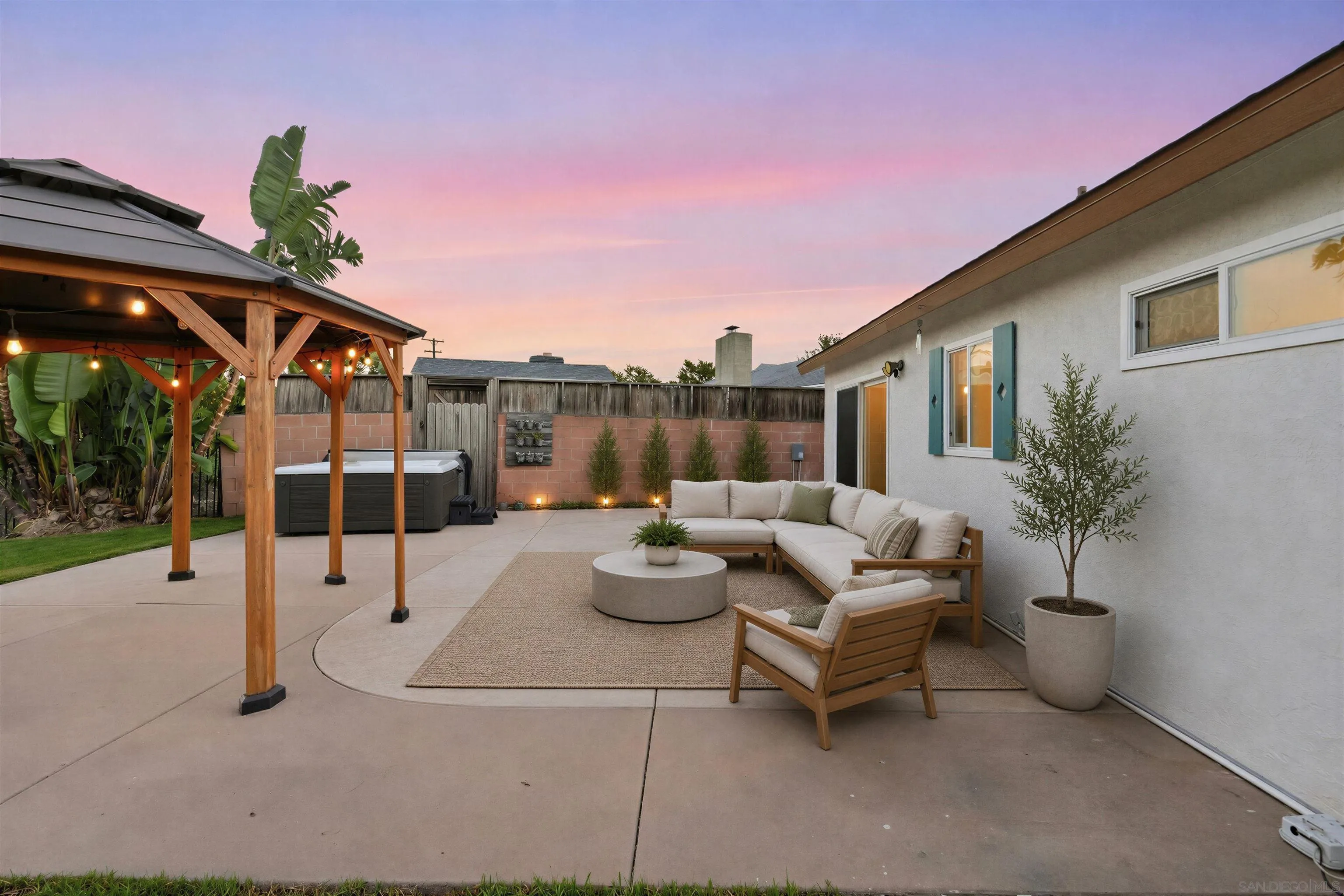 https://cdn.realtyfeed.com/cdn/127/260022847/b1a046aa9f032ec8a4729ec8d868568c.webp