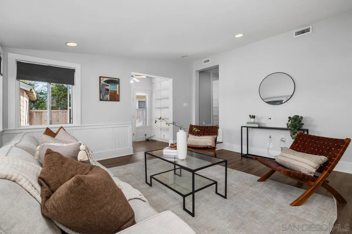 https://cdn.realtyfeed.com/cdn/127/260022850/8568a0896765b0a04fe1ddce2697aa06.webp